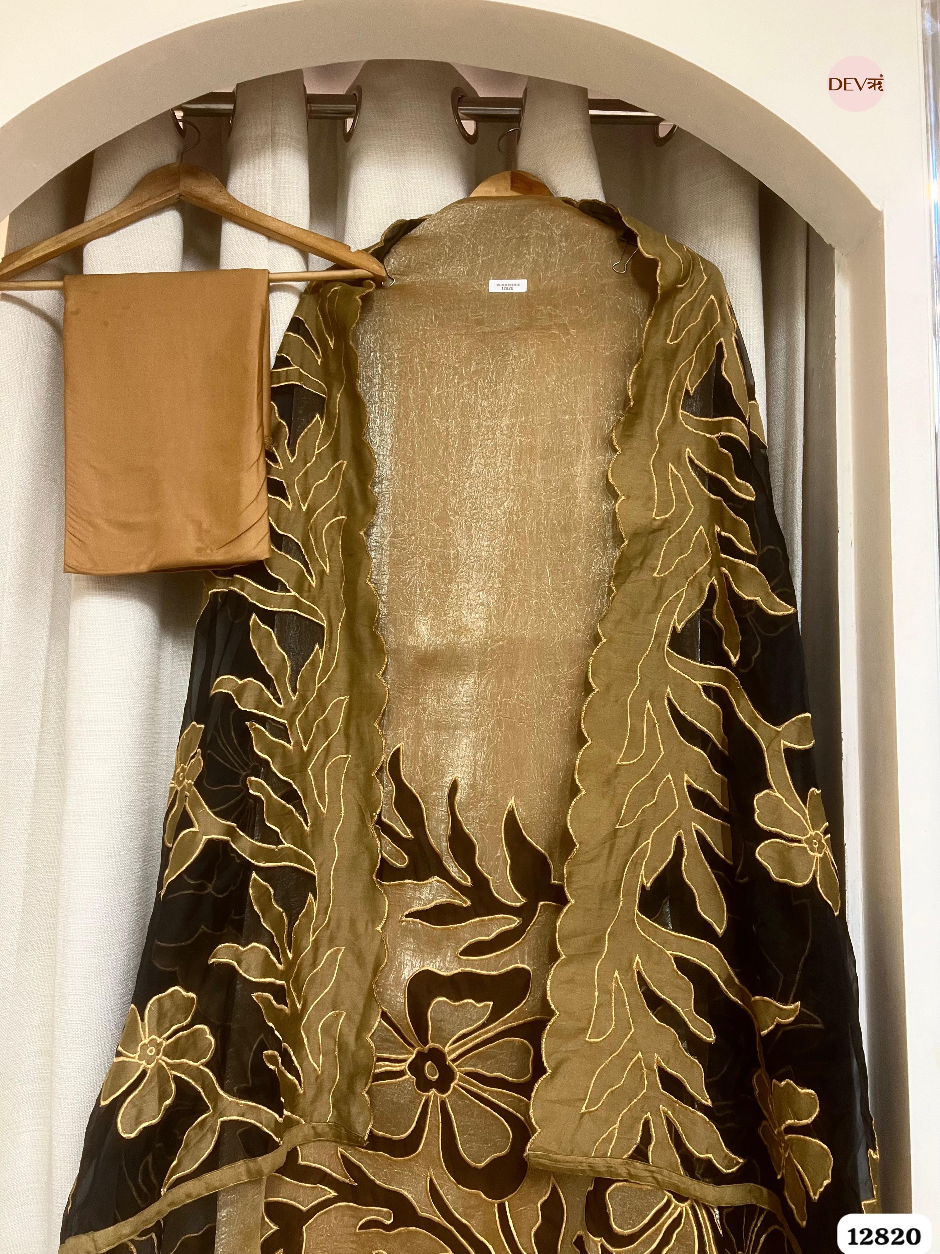 Beige Crush Tissue Silk Embroidered Unstitched 3-Piece Suit (Devri – D.No 12820)
