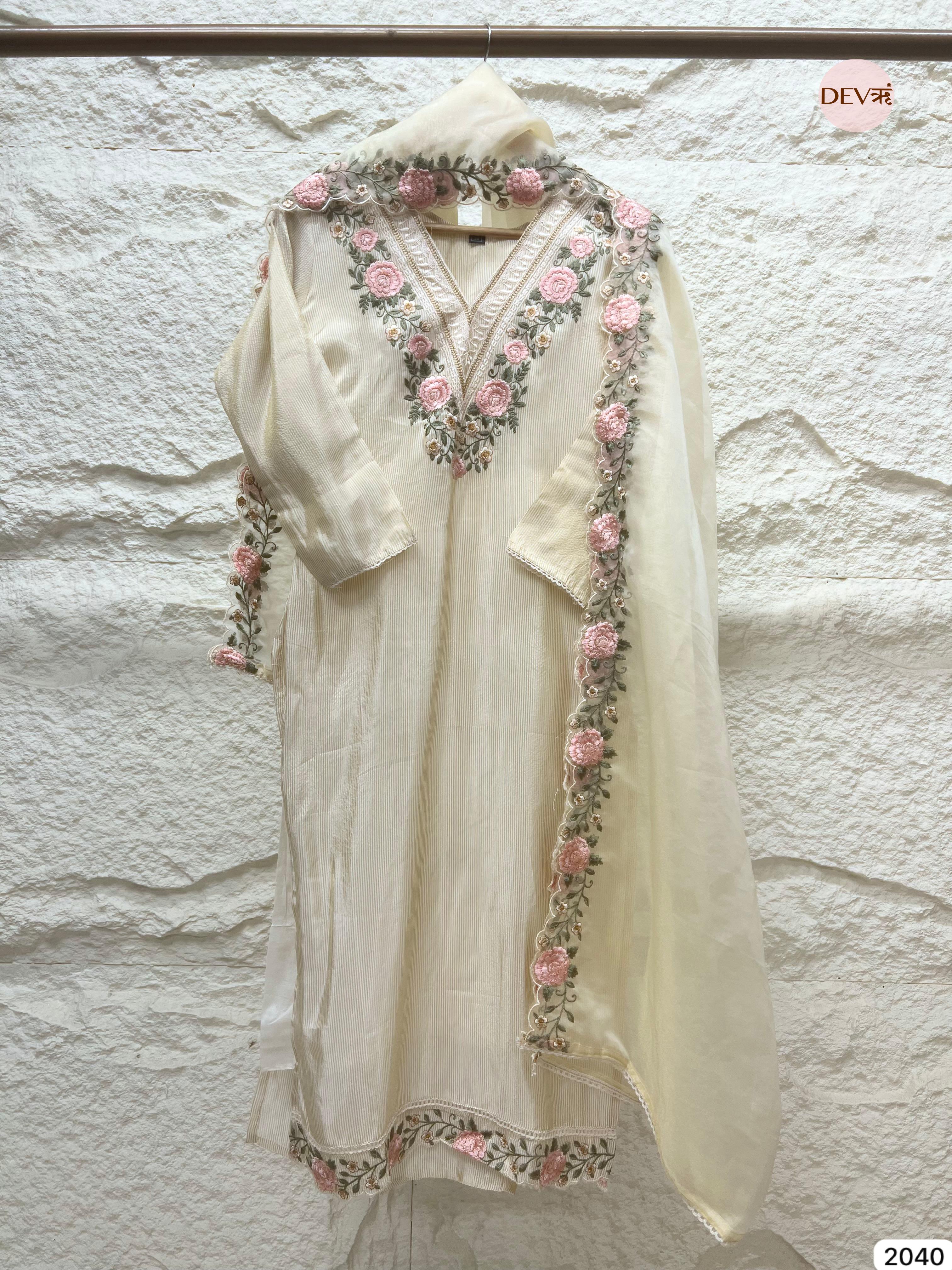 Noor-e-Mehr Tissue Silk Embroidered Blush 3-Piece Set (Devri – D.No 2040)
