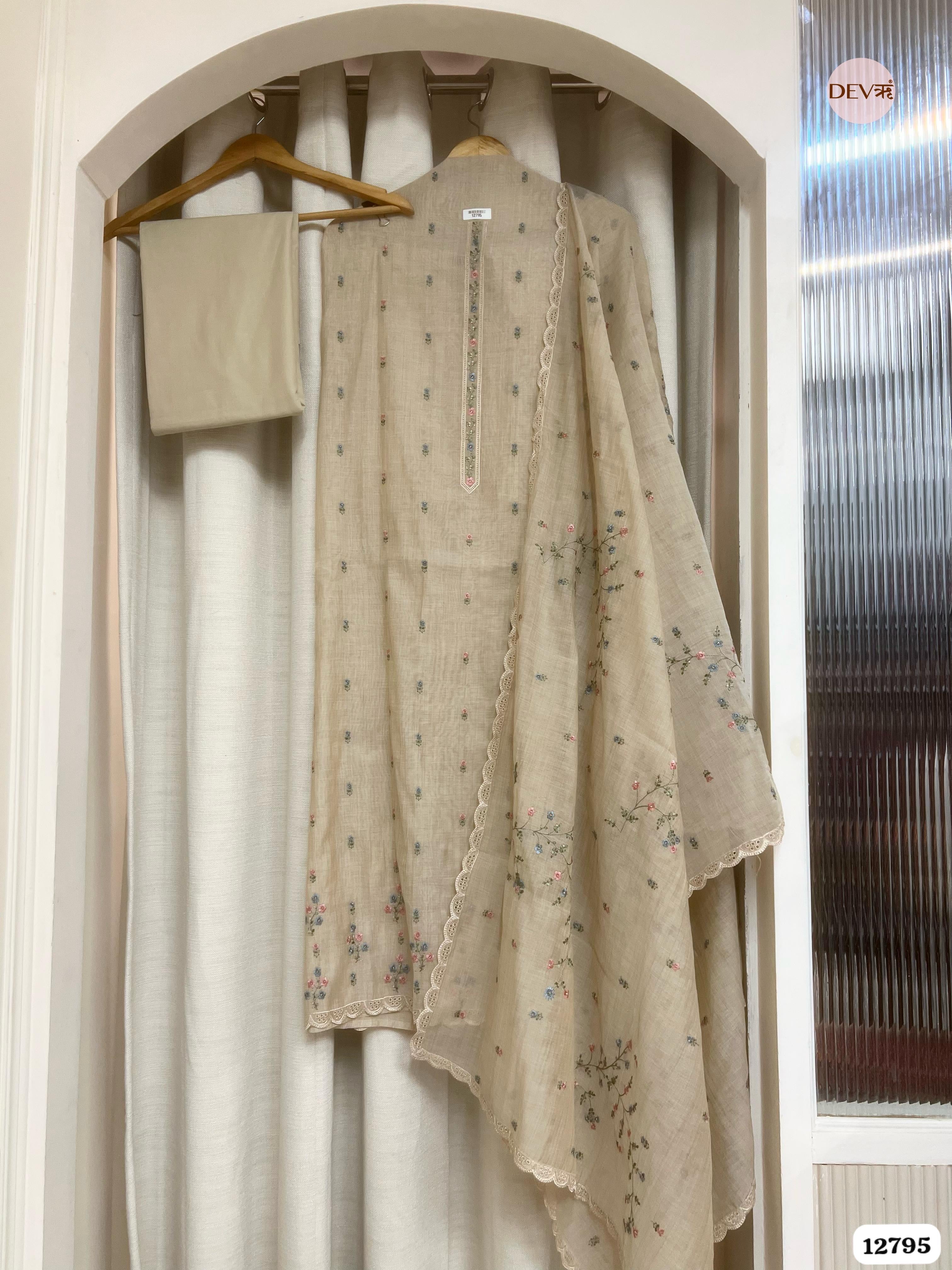 Beige Mul Chanderi Printed Unstitched 3-Piece Suit (Devri – D.No 12795)