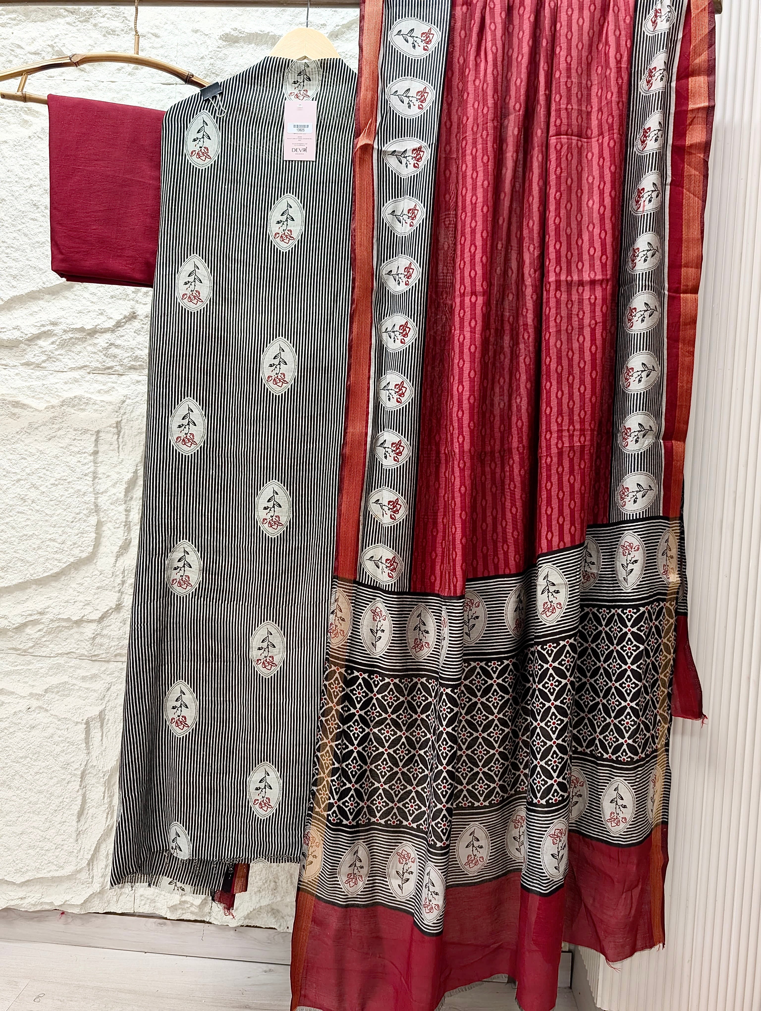 Black Maheshwari Silk Printed Unstitched 3-Piece Suit (Devri – D.No 13625)