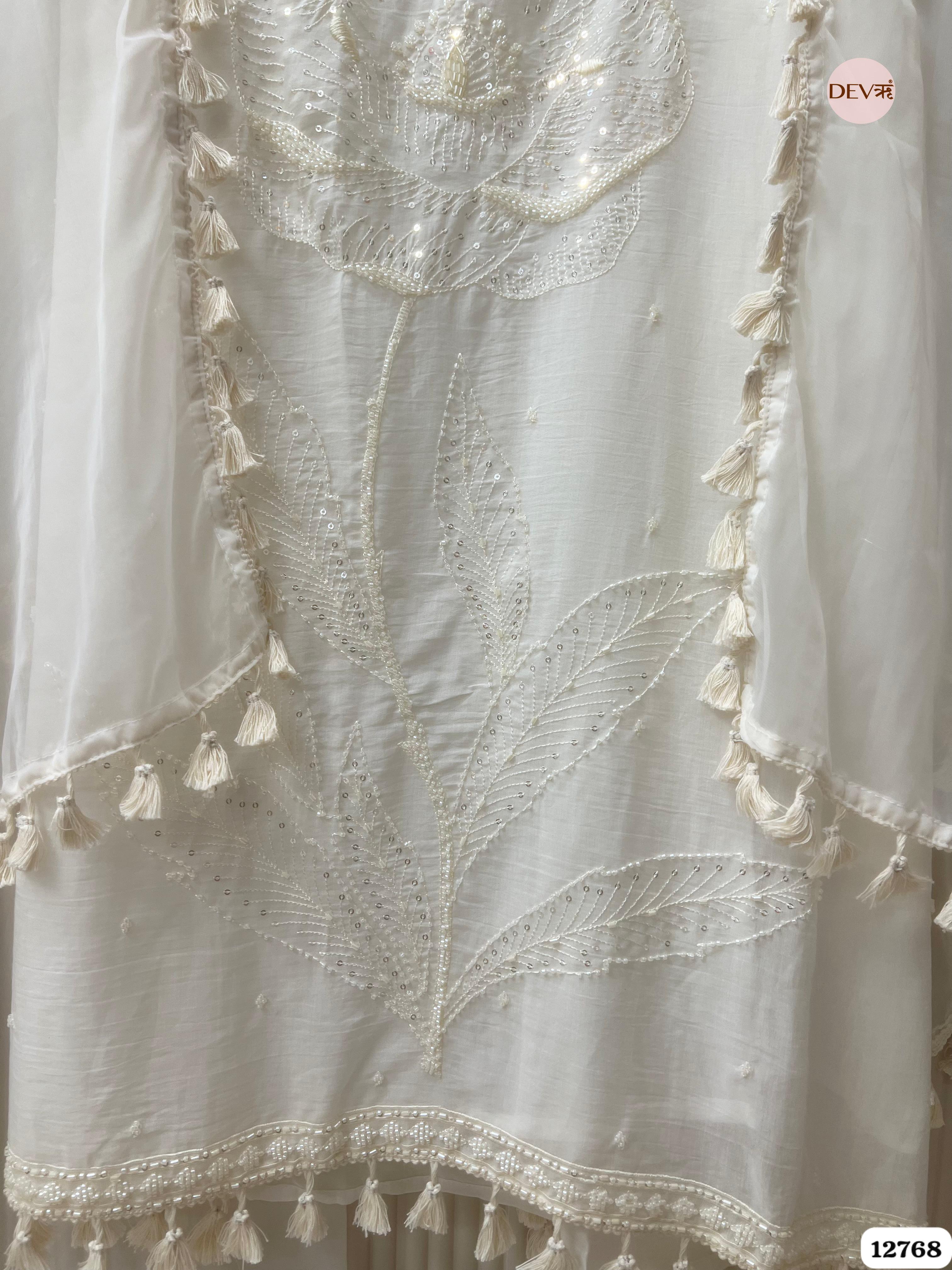 White Mul Cotton Embroidered Unstitched 3-Piece Suit (Devri – D.No 12768)