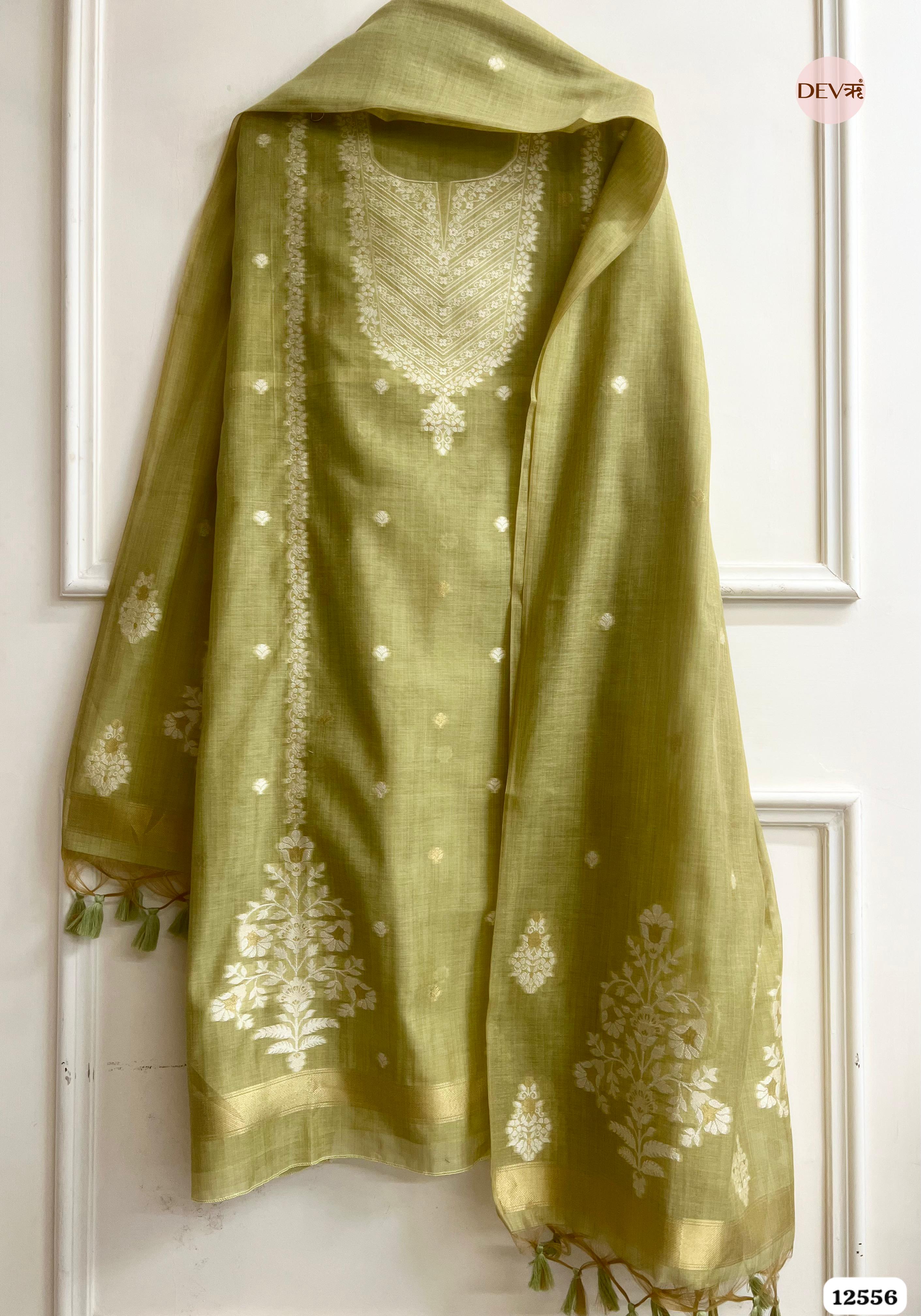 Lime Green Jamdani Embroidered Unstitched 3-Piece Suit (Devri – D.No 12556)