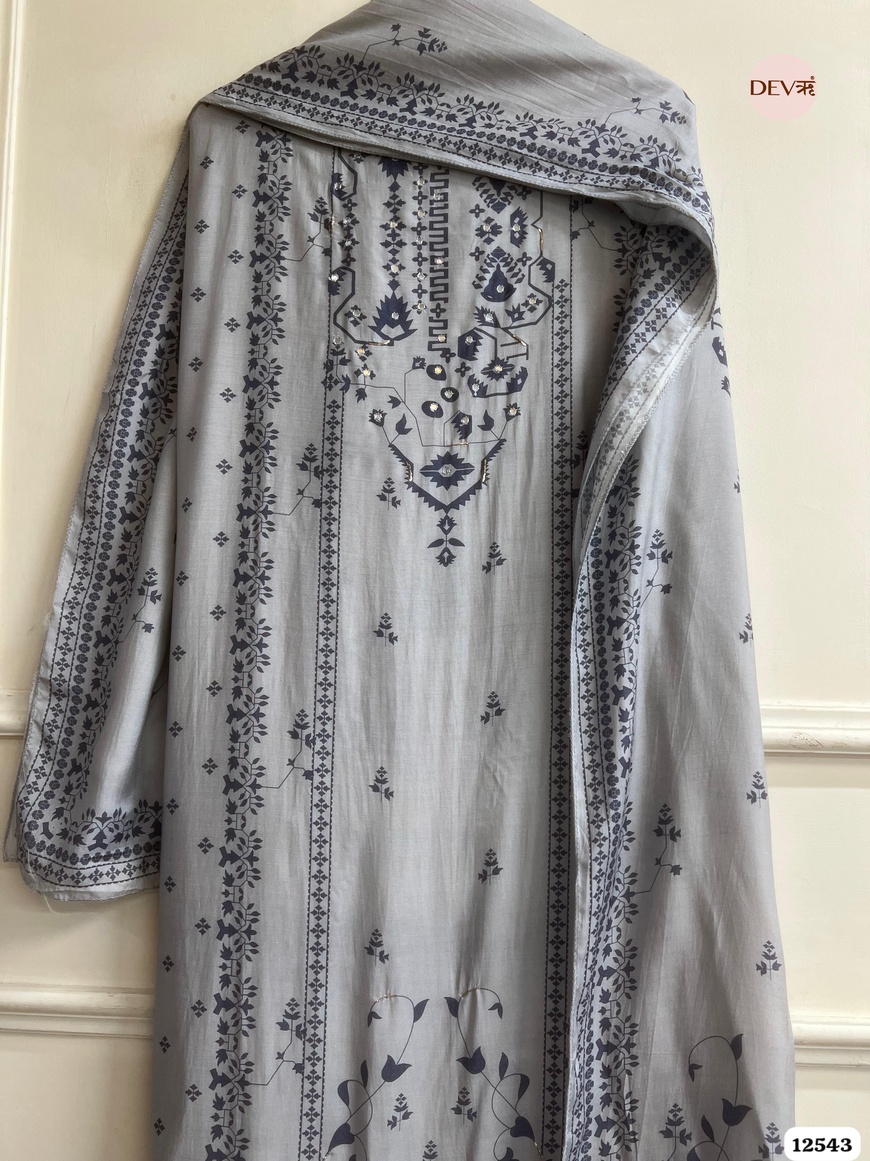 Grey Muslin Printed Unstitched 3-Piece Suit (Devri – D.No. 12543)
