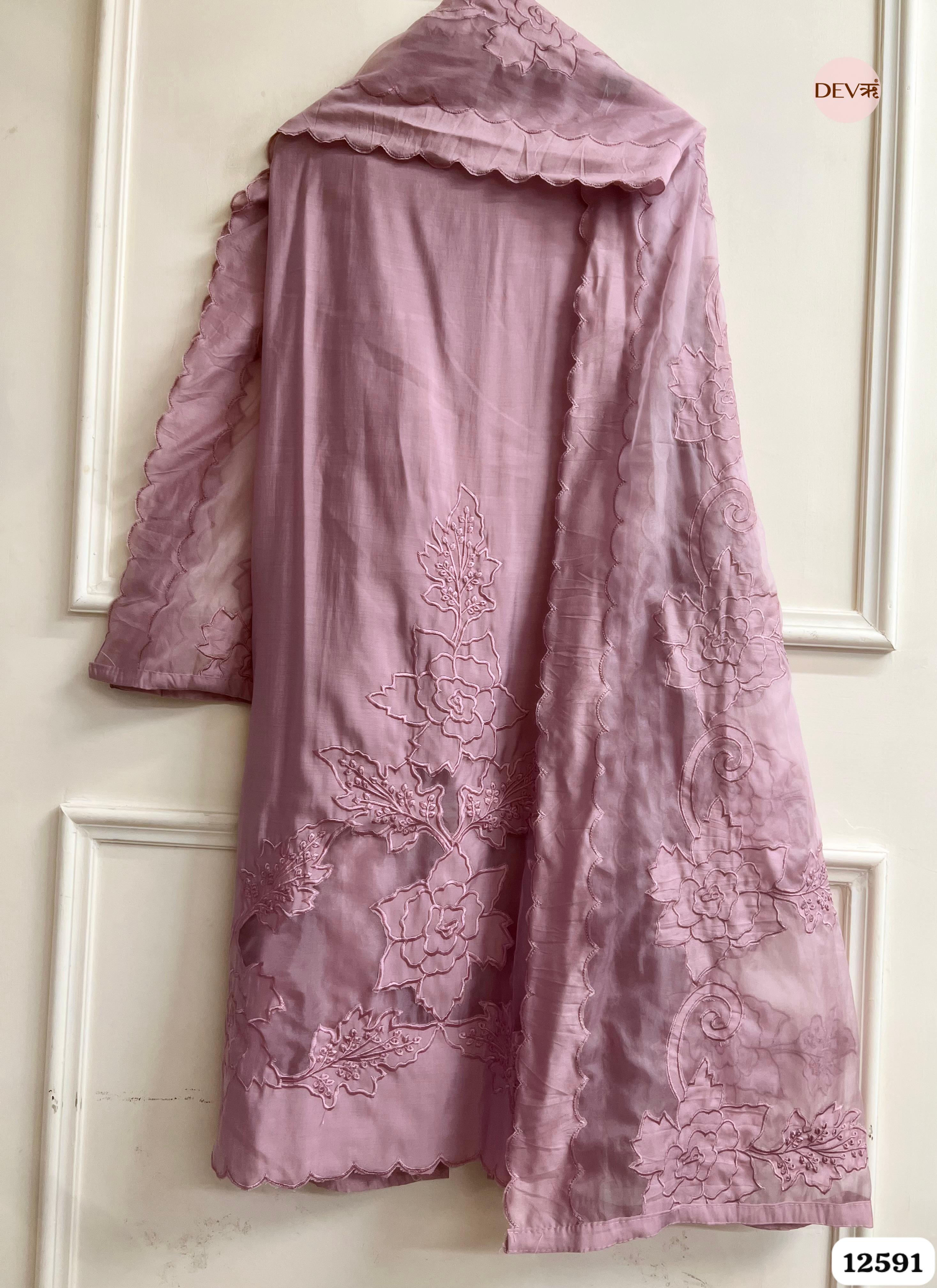 .Mauve Modal Silk Embroidered Unstitched 3-Piece Suit (Devri – D.No 12591)