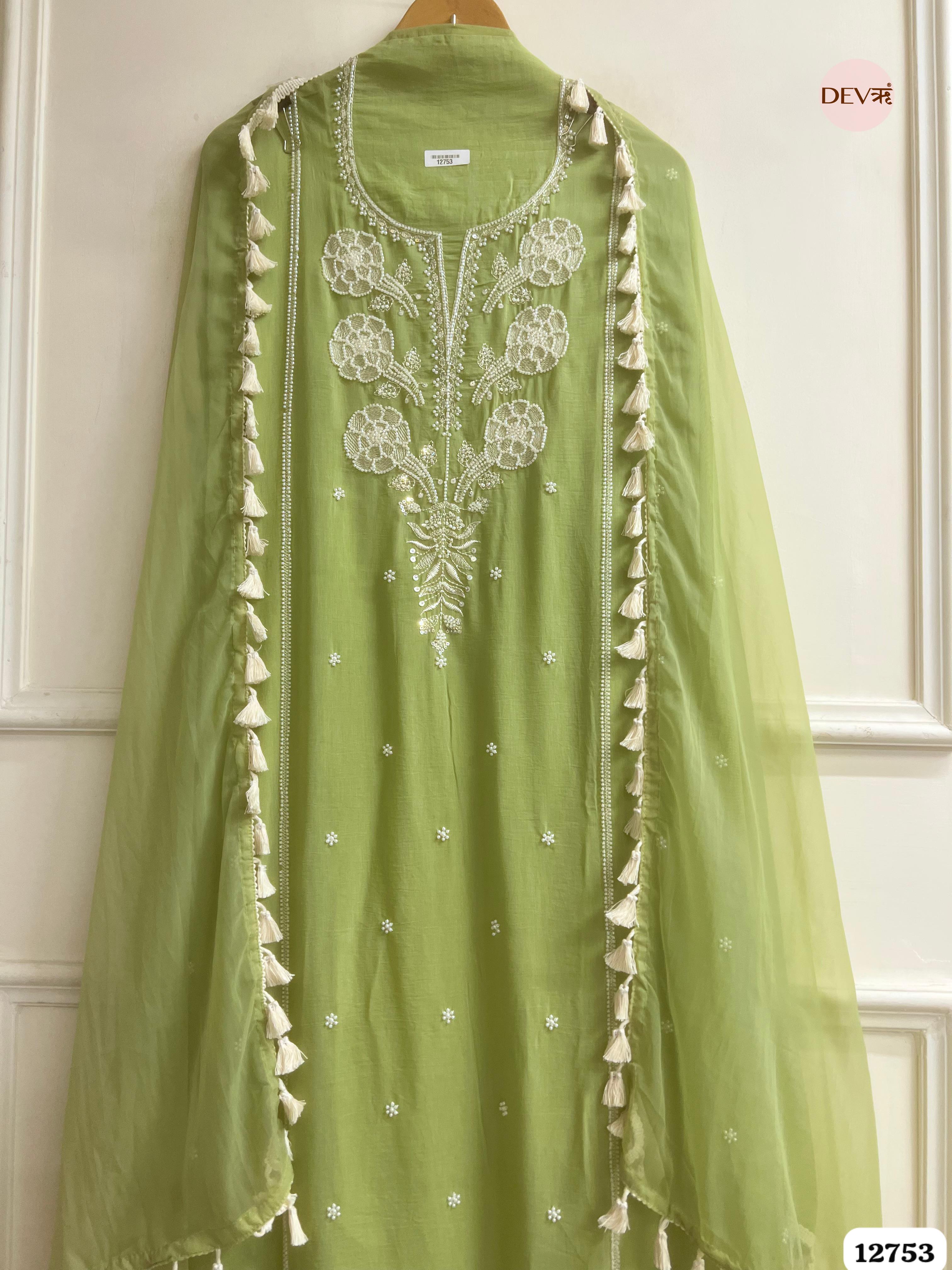 Mehendi Green Mul Cotton Embroidered Unstitched 3-Piece Suit (Devri – D.No 12753)