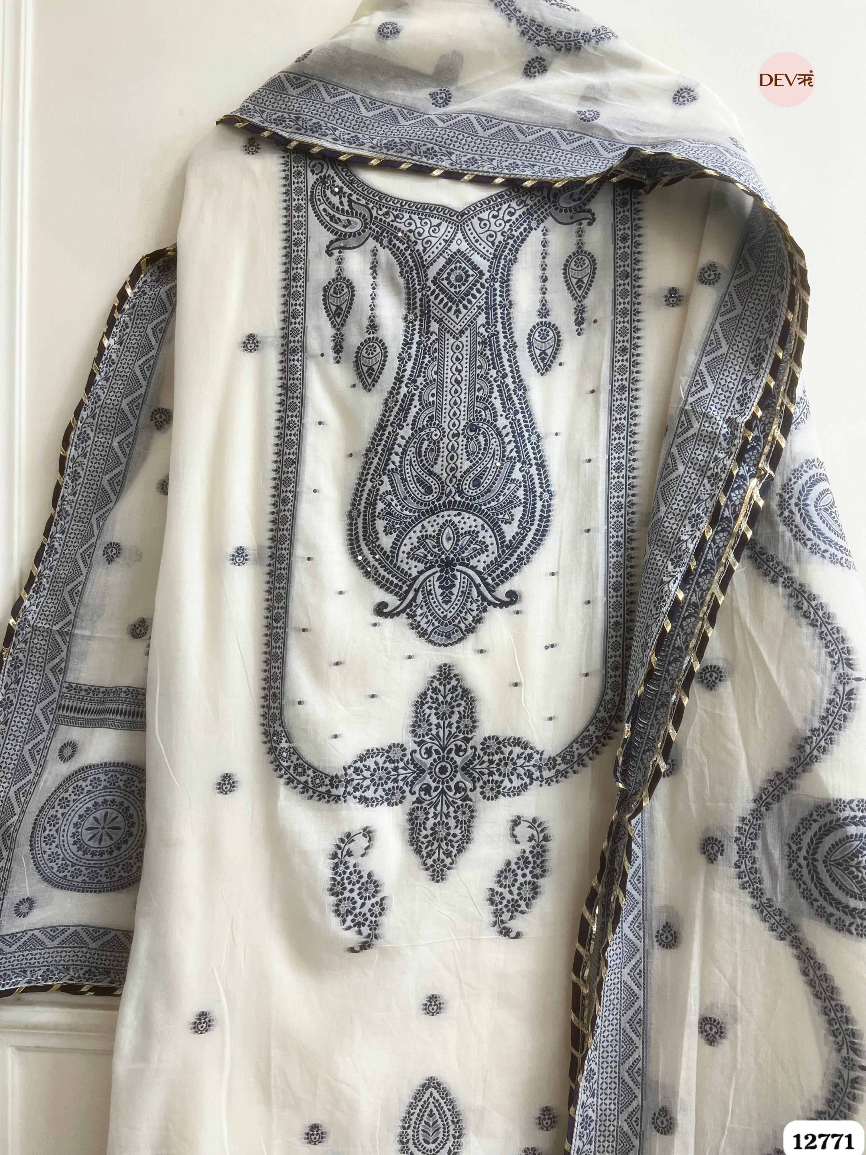 Off-White Jamdani Cotton Embroidered Unstitched 3-Piece Suit (Devri – D.No 12771)