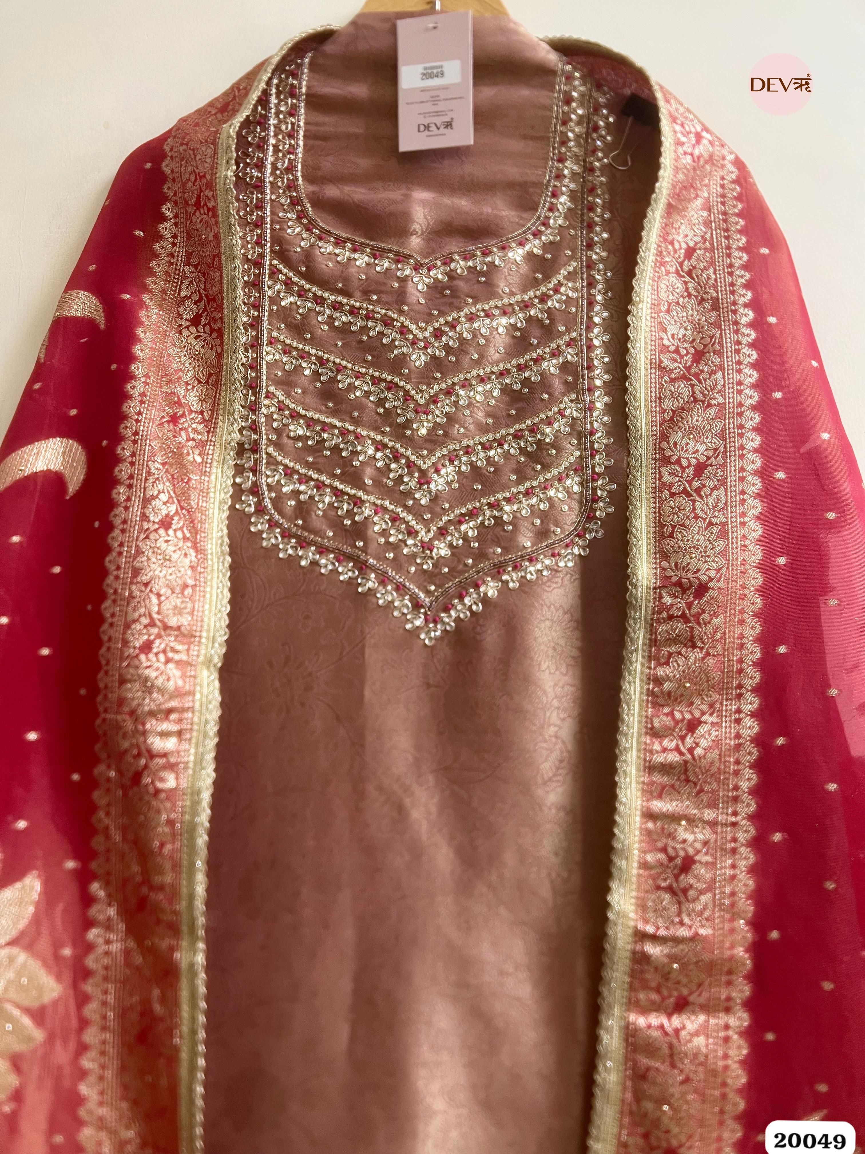 Rosewood Blush Pure Tissue Embroidered Unstitched 3-Piece Suit (Devri – D.No 20049)