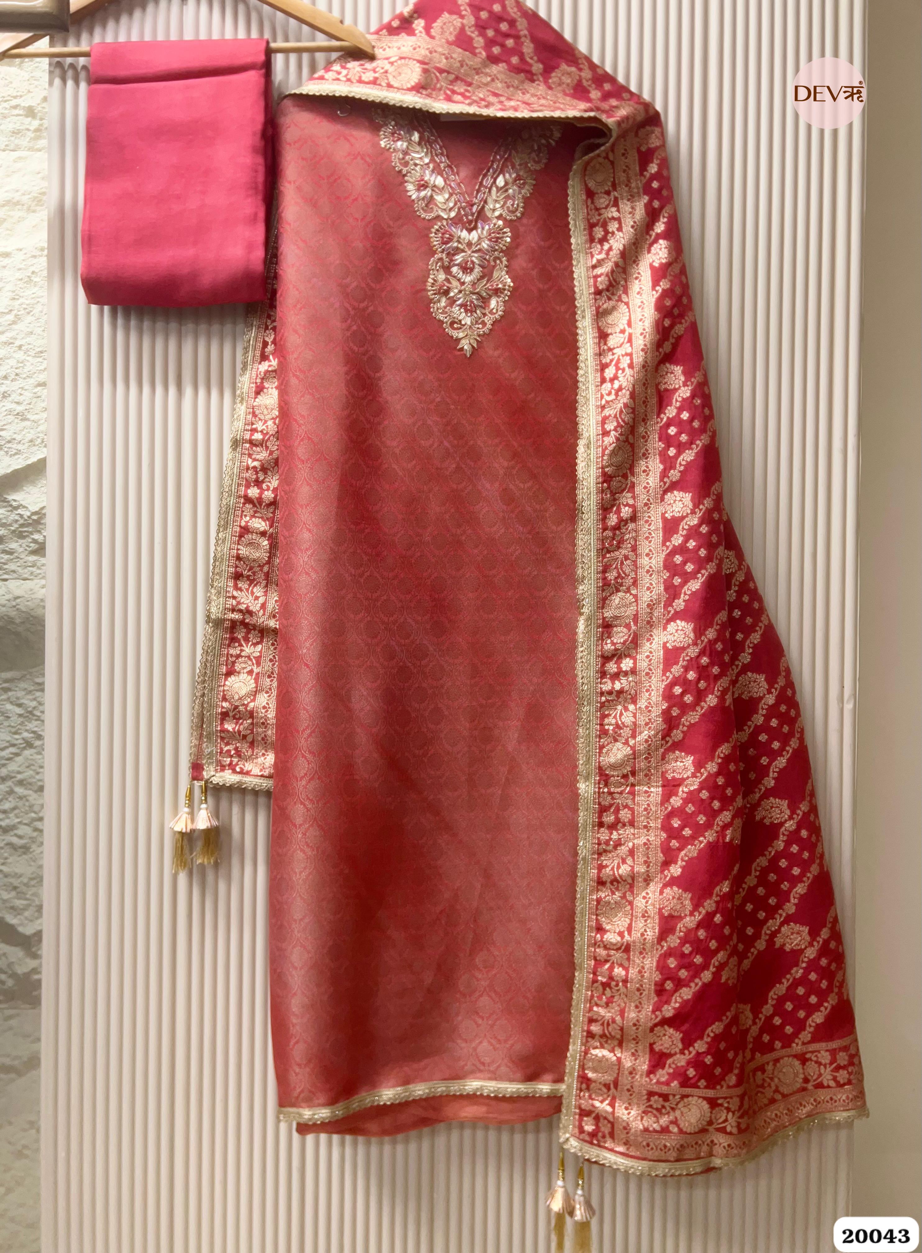 Crimson Banarasi Tissue Embroidered Unstitched 3-Piece Suit (Devri – D.No 20043)