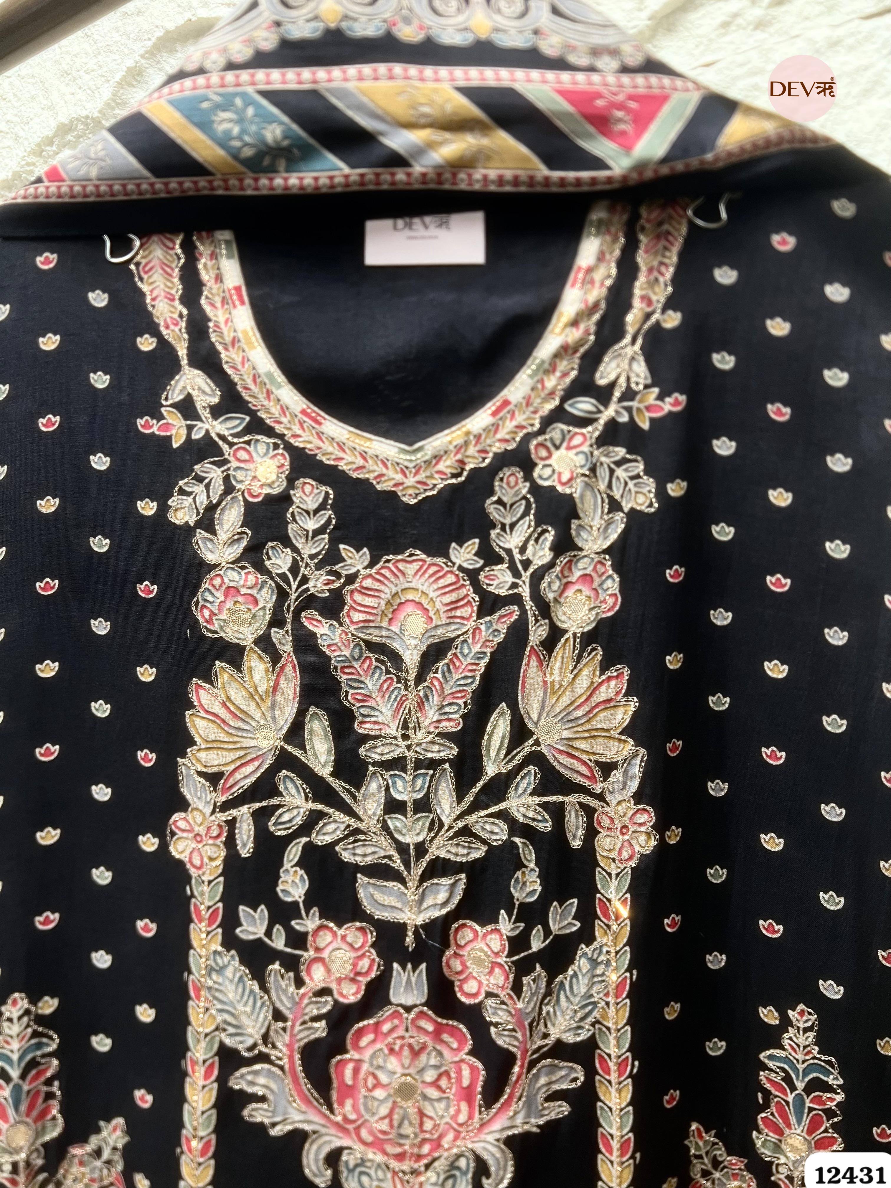Black Muslin Printed Unstitched 3-Piece Suit (Devri – D.No. 12431)