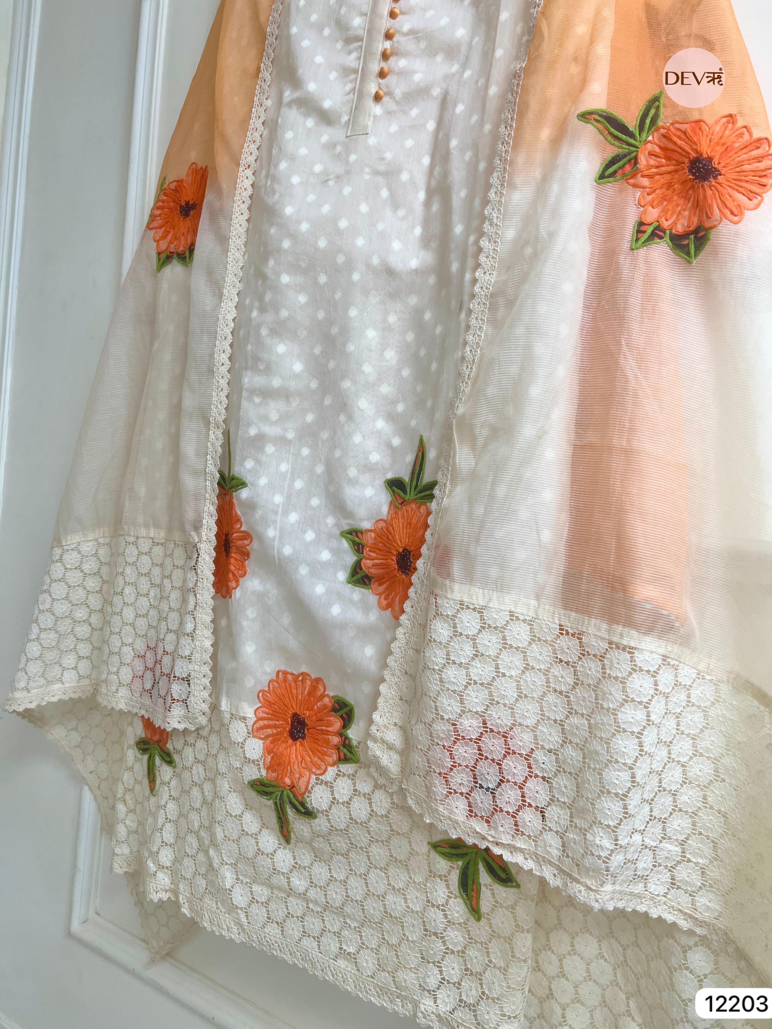 Aarini Mul Chanderi Floral-Embroidered 3-Piece Set (Devri – D.No 12203)