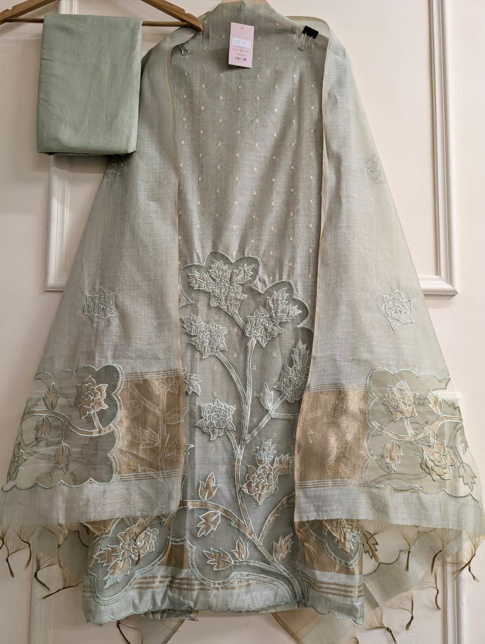 Sage Mul Chanderi Embroidered Unstitched 3-Piece Suit (Devri – D.No 13814)