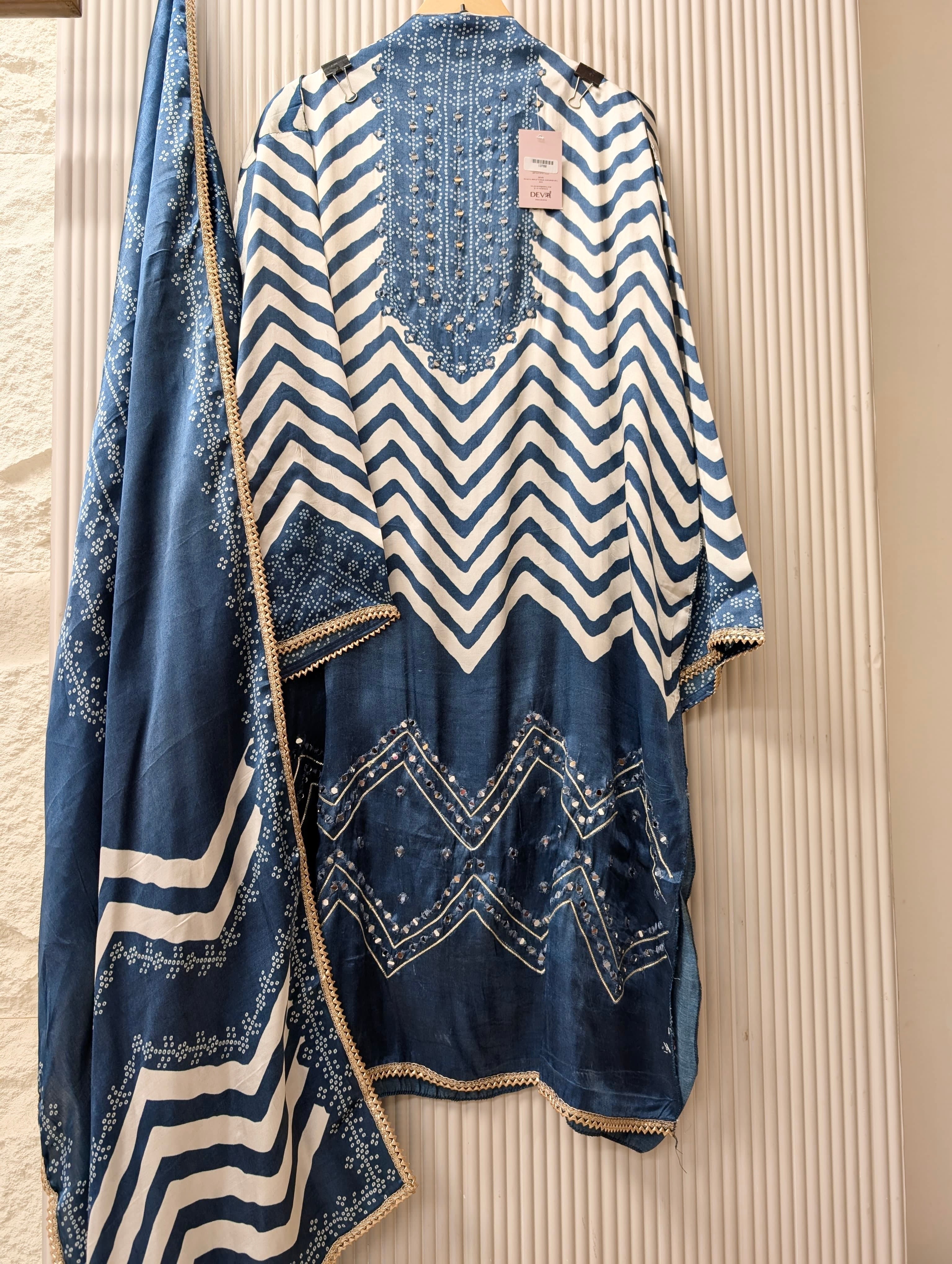 Blue Pure Gajji Silk Printed Unstitched 3-Piece Suit (Devri – D.No 13700)
