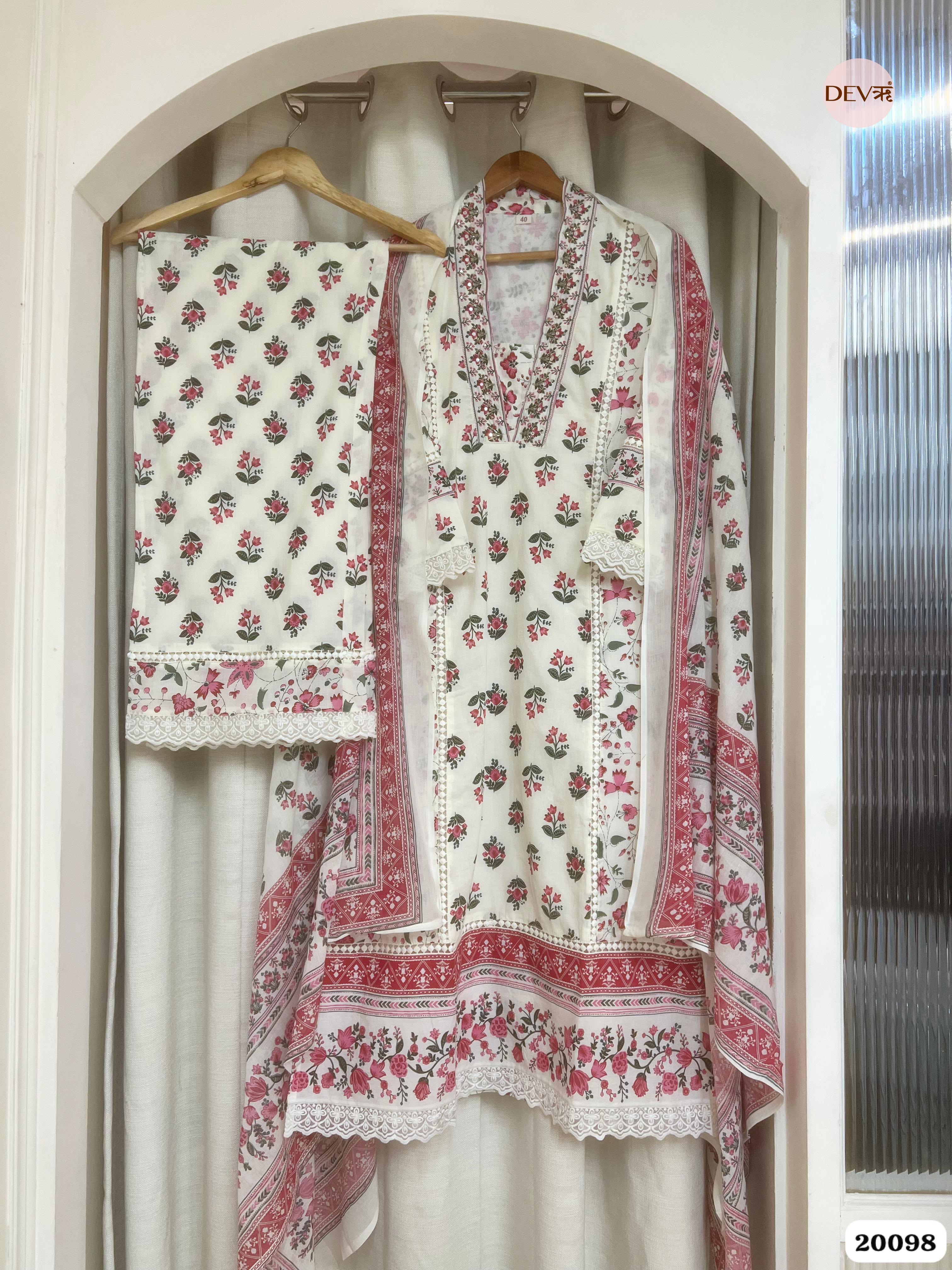 Advika Cotton Printed Ivory 3-Piece Set (Devri – D.No 20098)