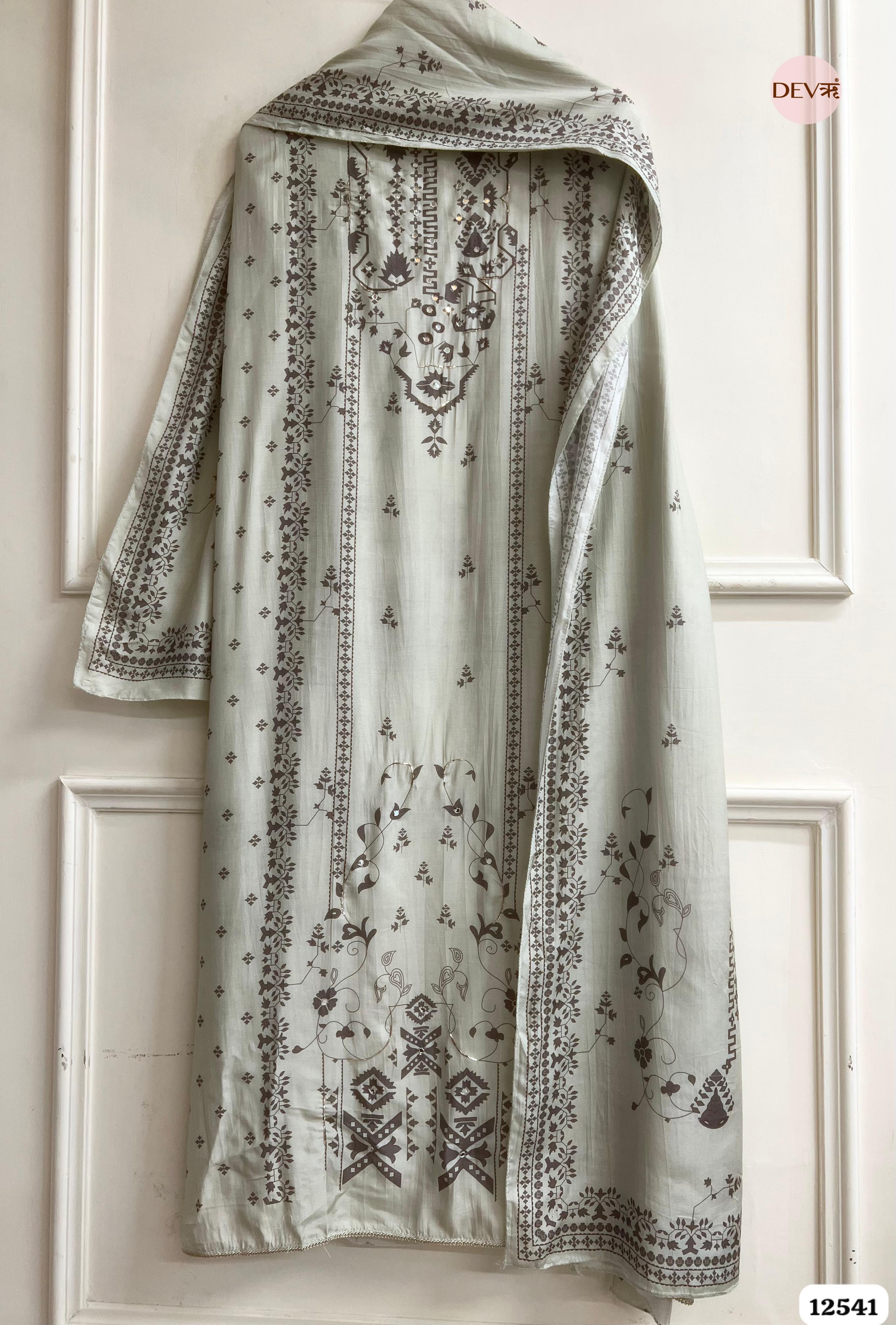 mint green Muslin Digital Printed Unstitched 3-Piece Suit (Devri – D.No. 12541)