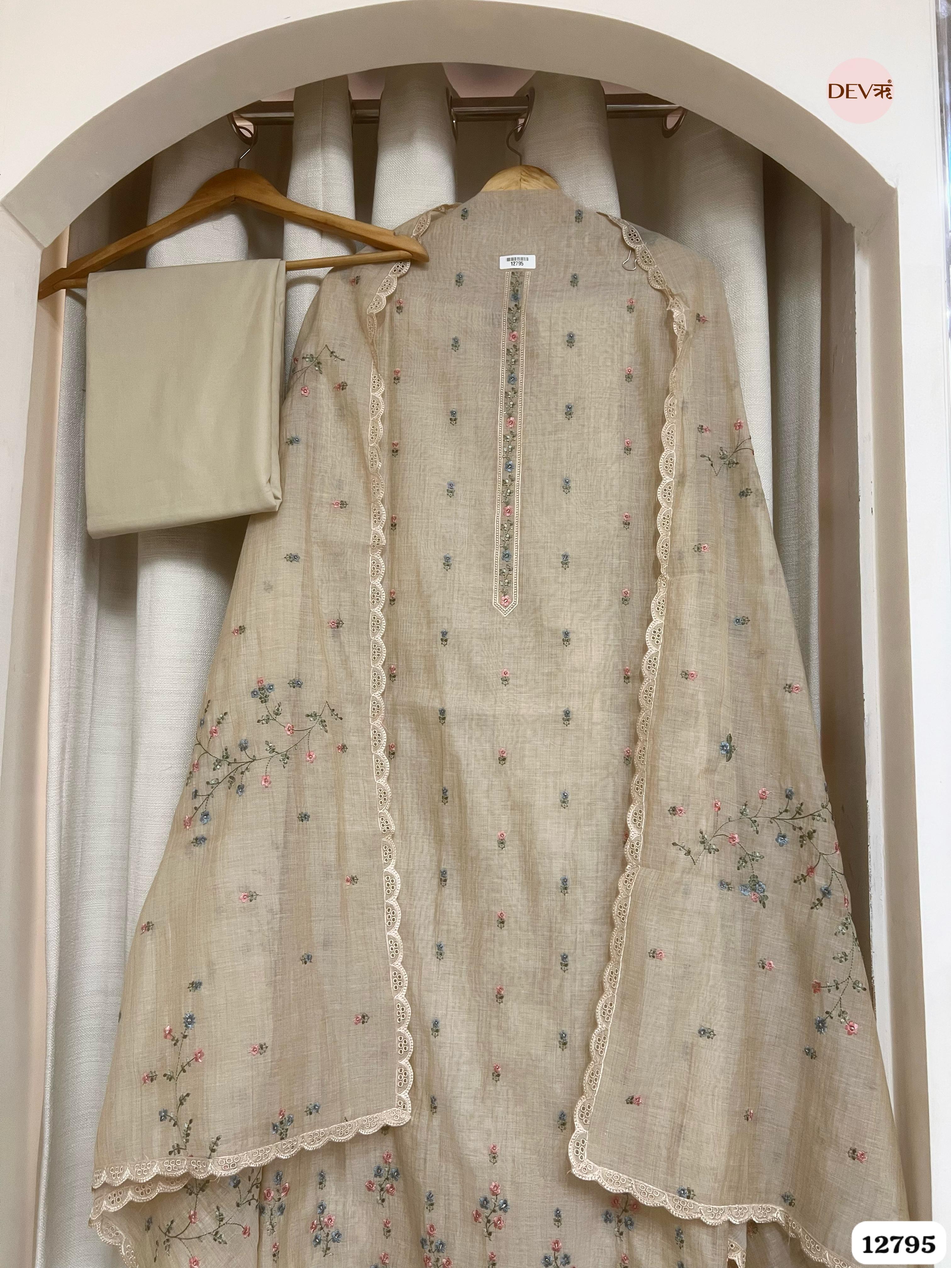 Beige Mul Chanderi Printed Unstitched 3-Piece Suit (Devri – D.No 12795)