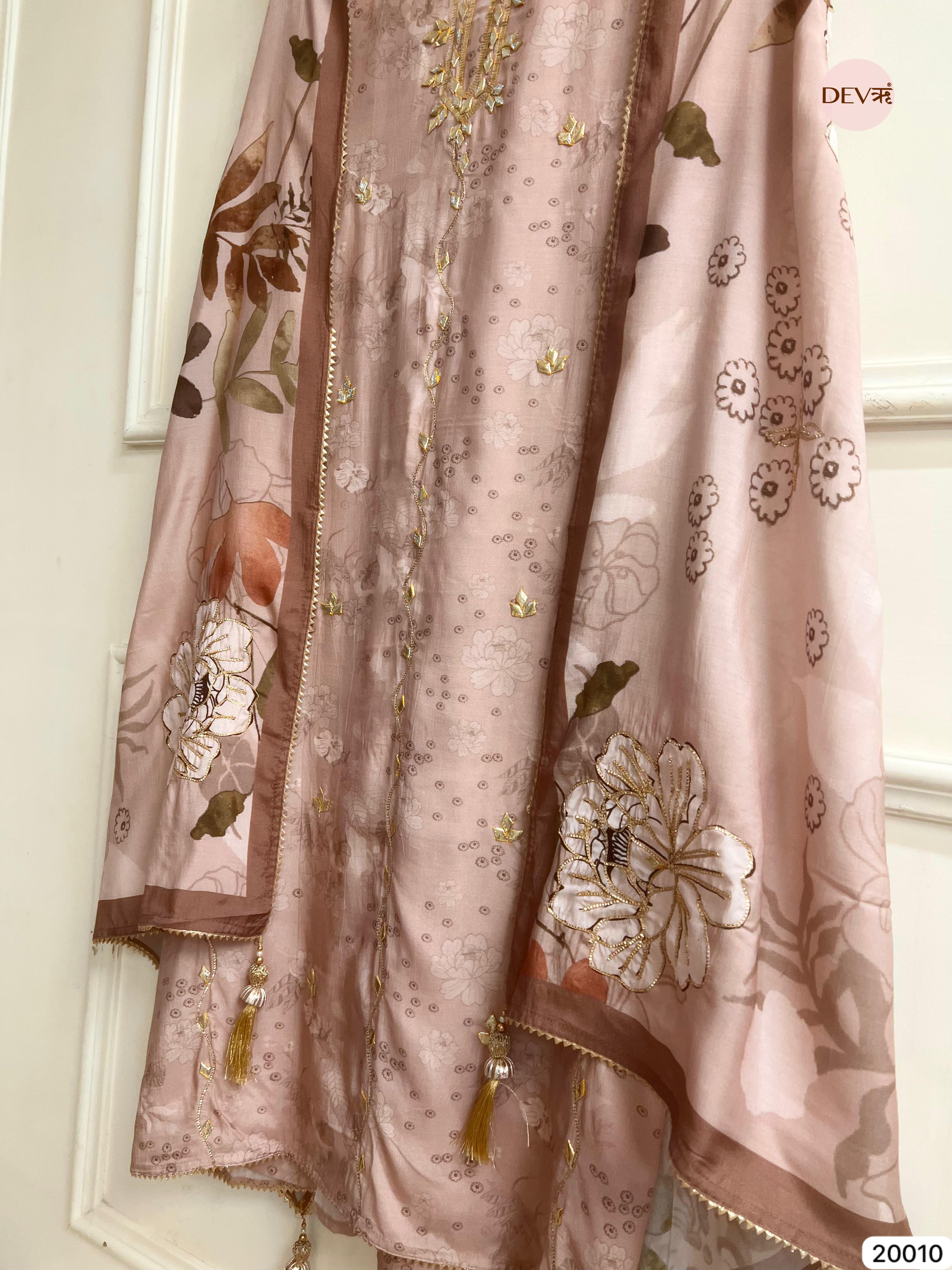 Mauve Muslin Hand Embroidered Unstitched 3-Piece Suit (Devri – D.No 20010)