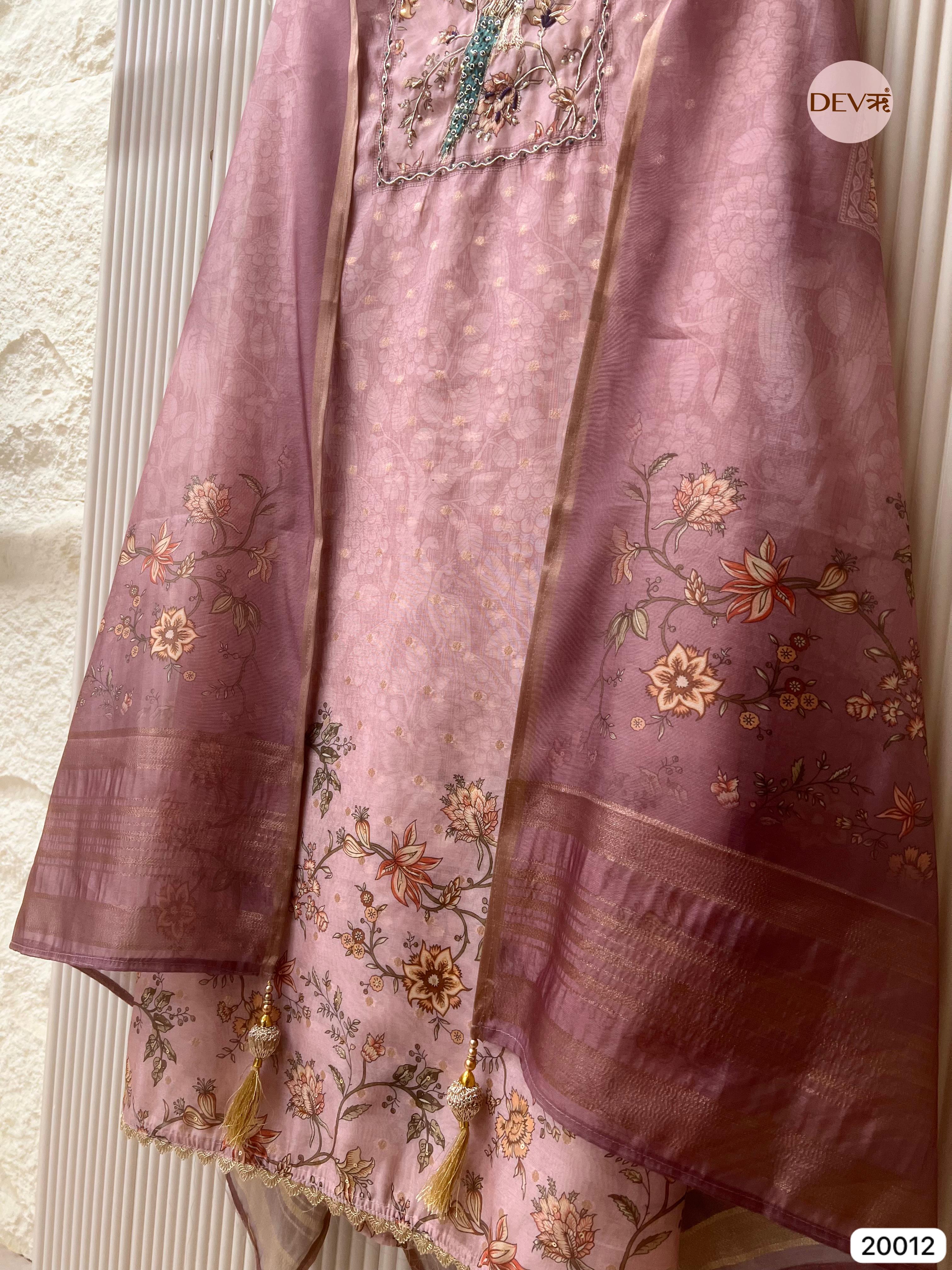 Lavender Pure Chanderi Hand Embroidered Unstitched 3-Piece Suit (Devri – D.No 20012)