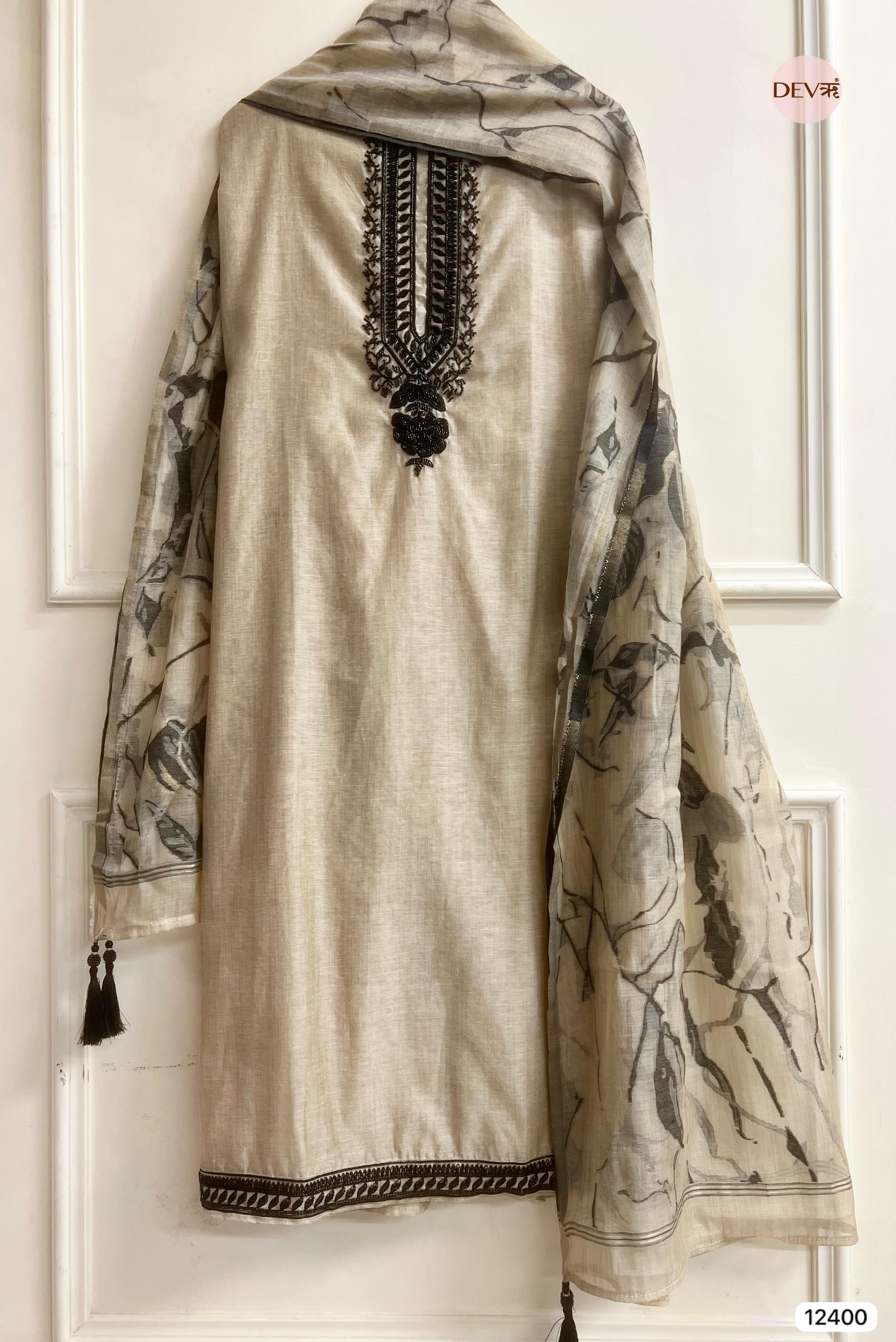 Beige Mul Chanderi Embroidered Unstitched 3-Piece Suit (Devri – D.No 12400)