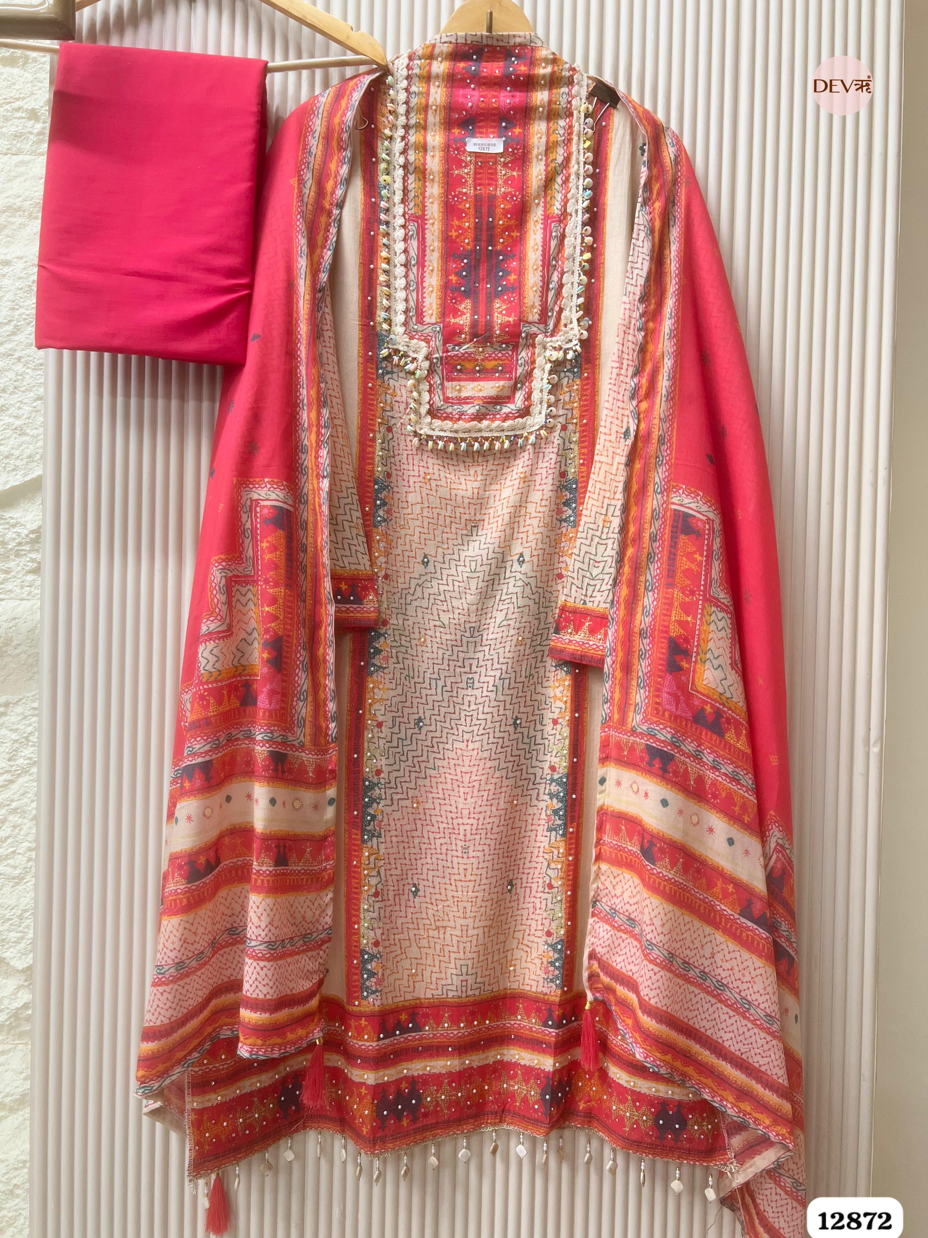 Pink Mul Cotton Printed Unstitched 3-Piece Suit (Devri – D.No 12872)