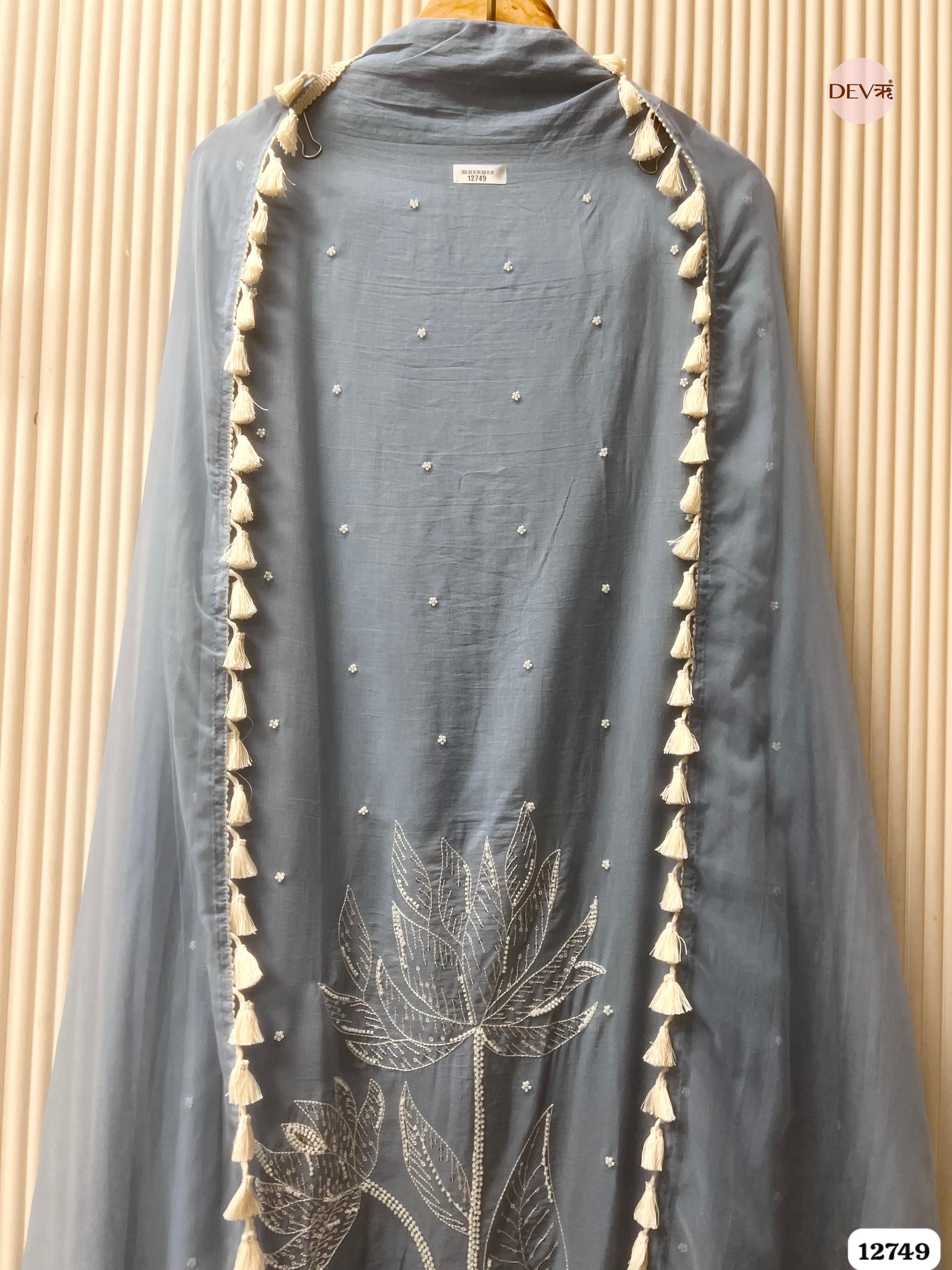 Powder Blue Mul Cotton Embroidered Unstitched 3-Piece Suit (Devri – D.No 12749)