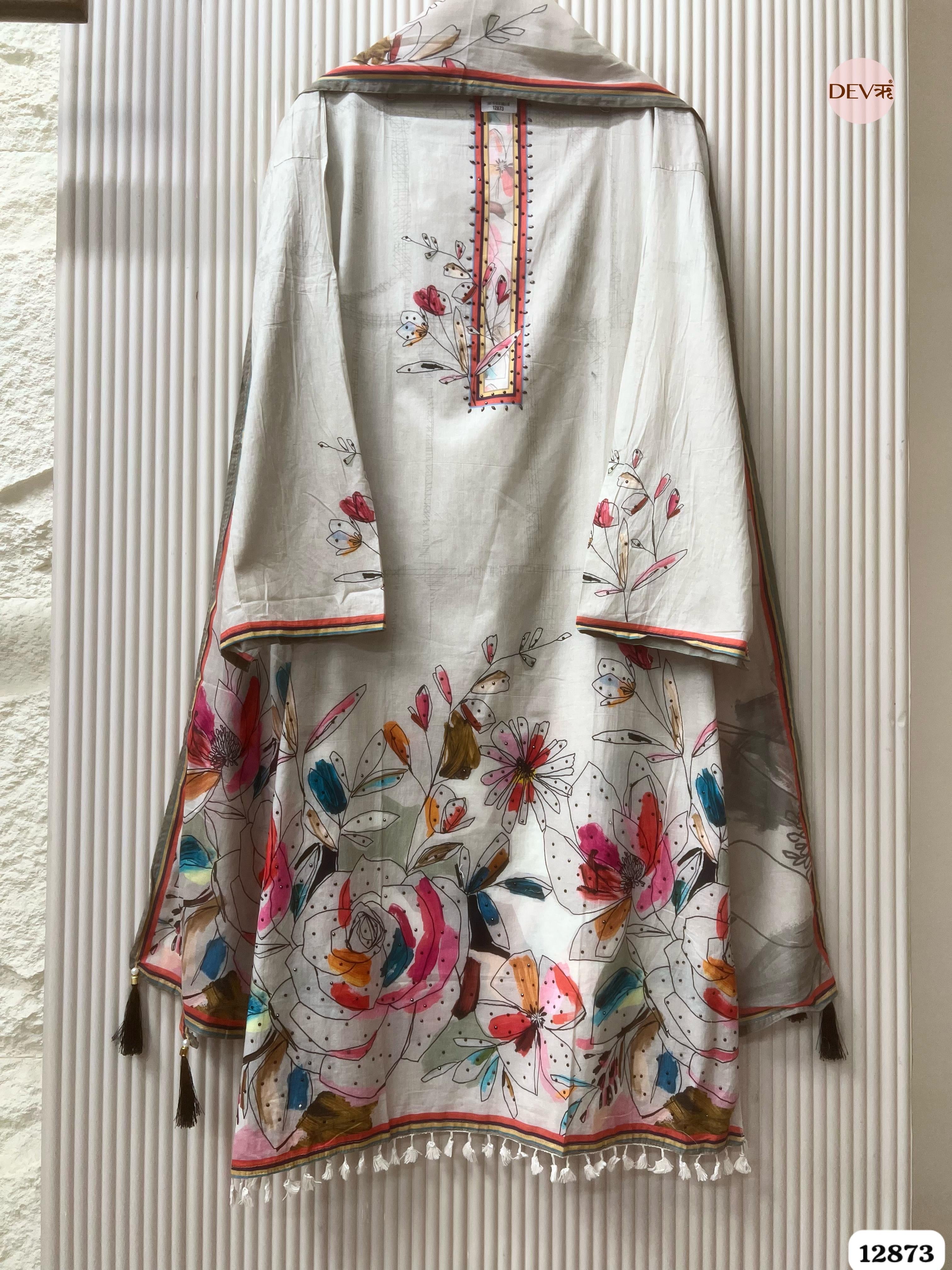 Grey Mul Cotton Printed Unstitched 3-Piece Suit (Devri – D.No 12873)