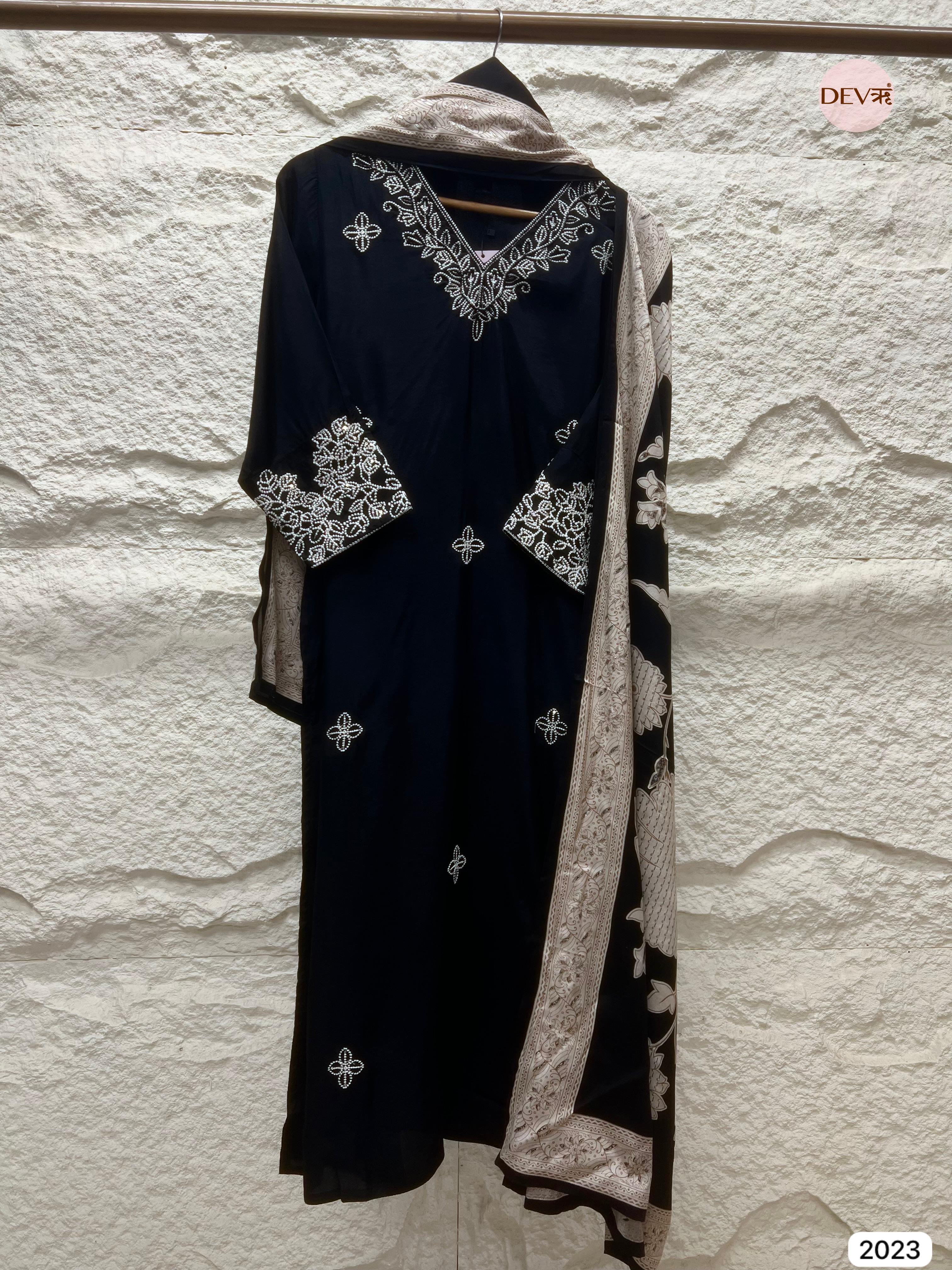 Black Embroidered Muslin 3-Piece Set - {2023}