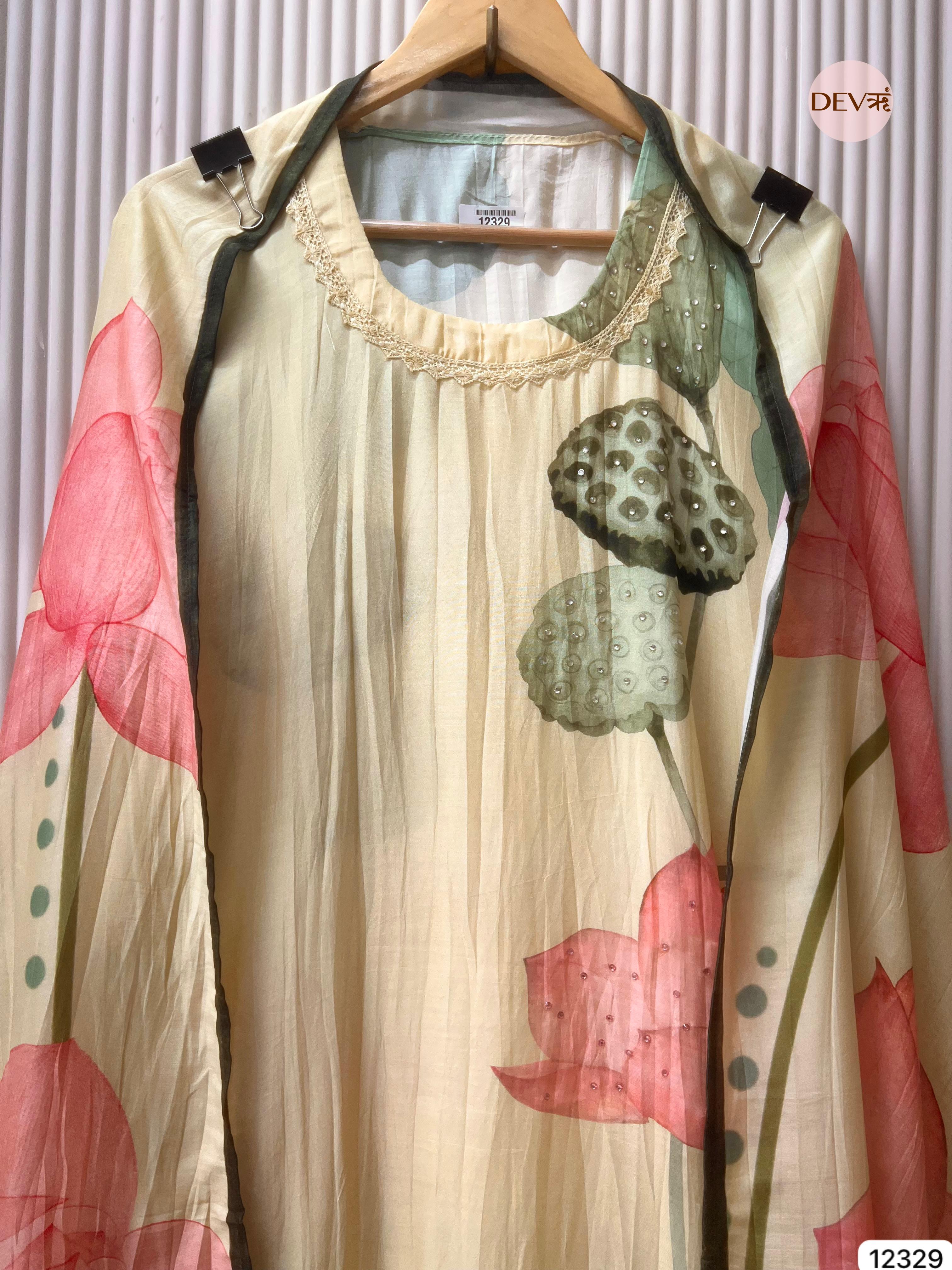 Butter Yellow Muslin Printed Unstitched 3-Piece Suit (Devri – D.No 12329)