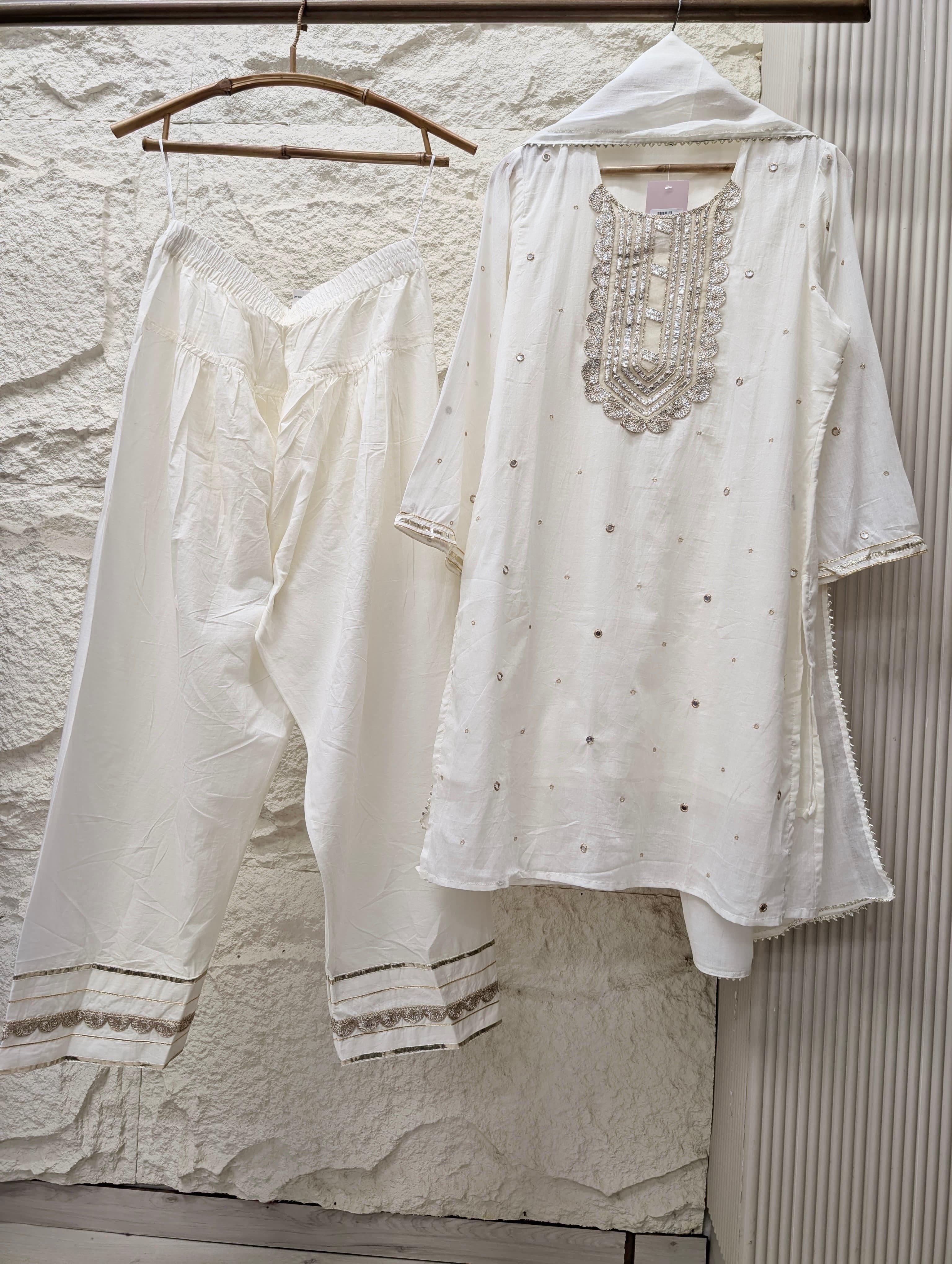 Noor Pure mul cotton Embroidered Off White 3-Piece Set (Devri – D.No 21186)