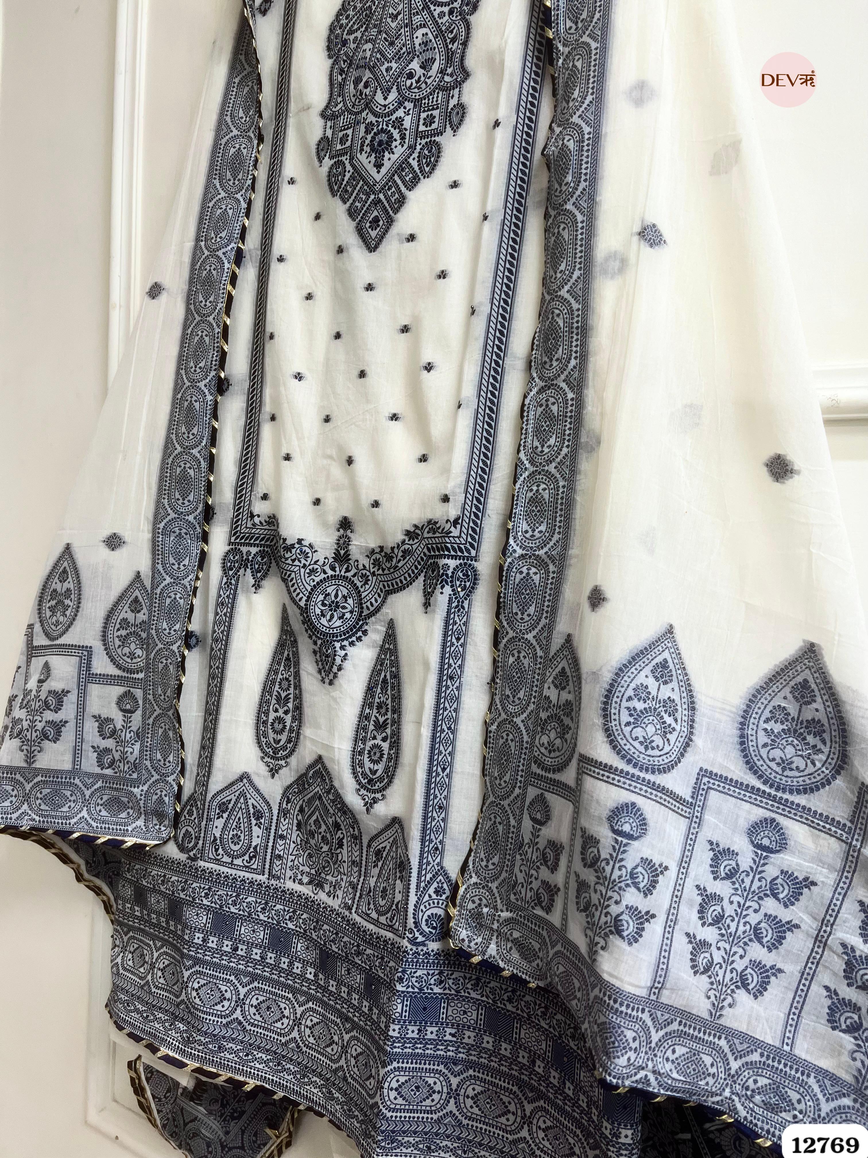 Off-White Jamdani Cotton Embroidered Unstitched 3-Piece Suit (Devri – D.No 12769)