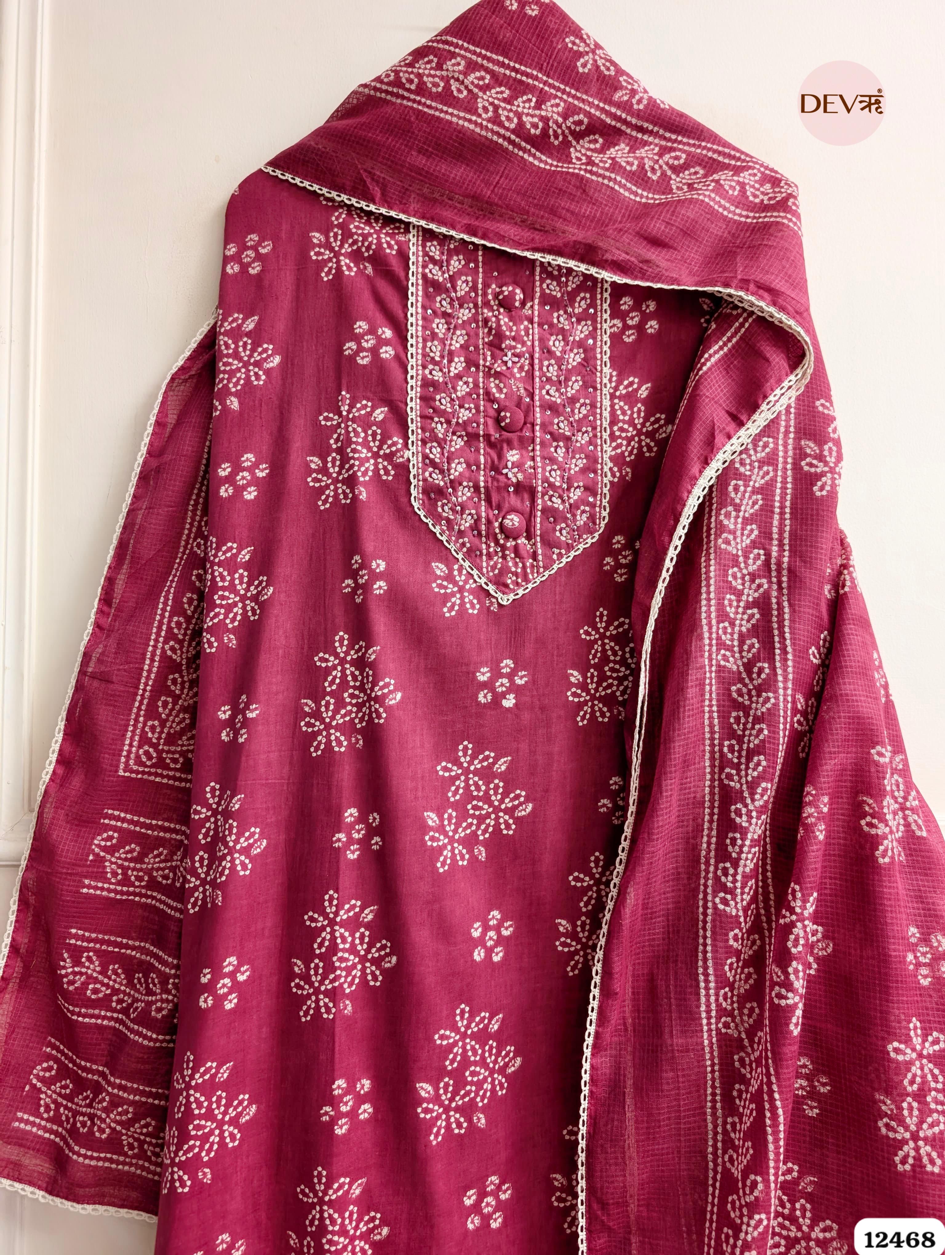 Magenta Pure Cotton Printed Unstitched 3-Piece Suit (Devri – D.No.12468)