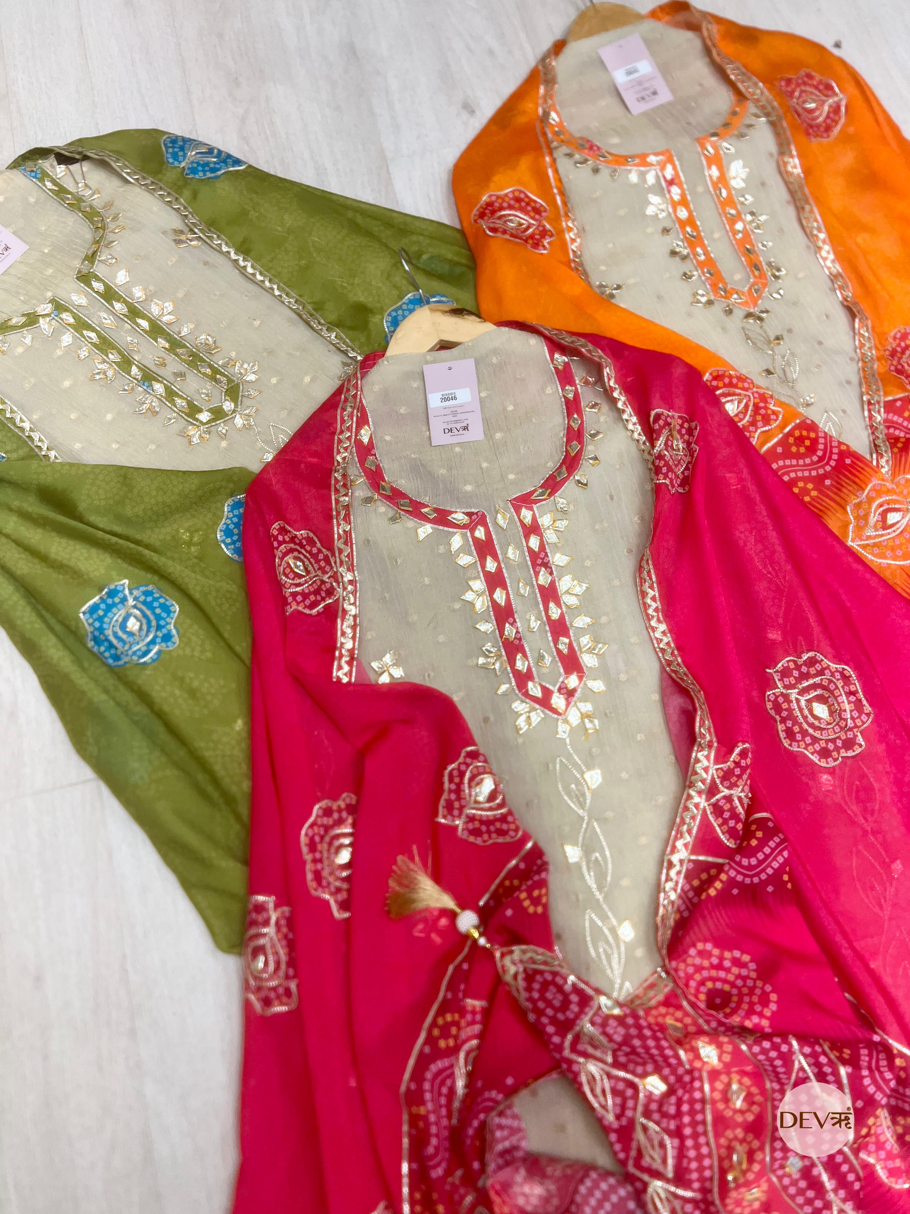 Ivory Pure Tissue Crush Embroidered Unstitched 3-Piece Suit (Devri – D.No . 20045)