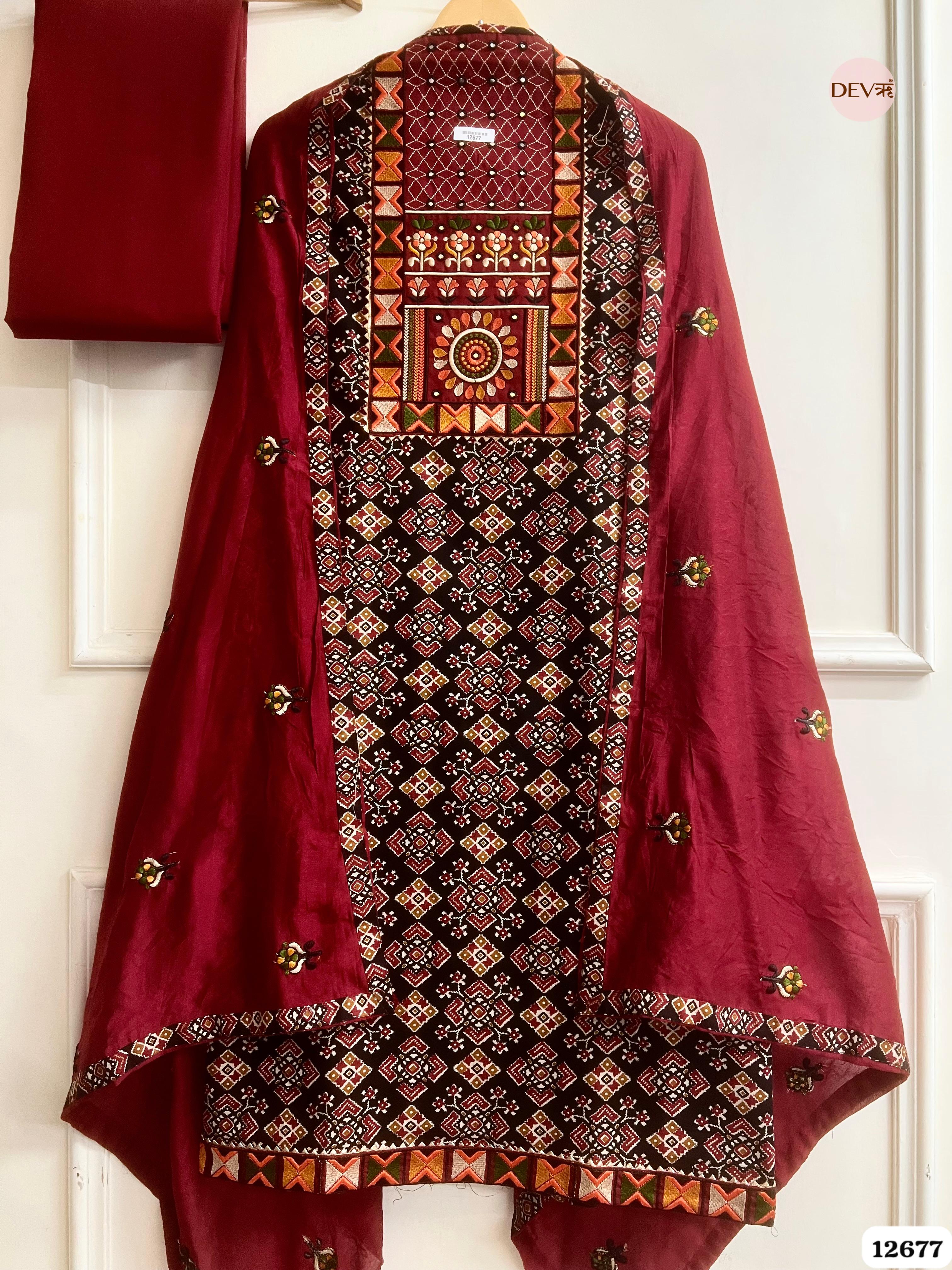Maroon Modal Silk Printed Unstitched 3-Piece Suit (Devri – D.No 12677)