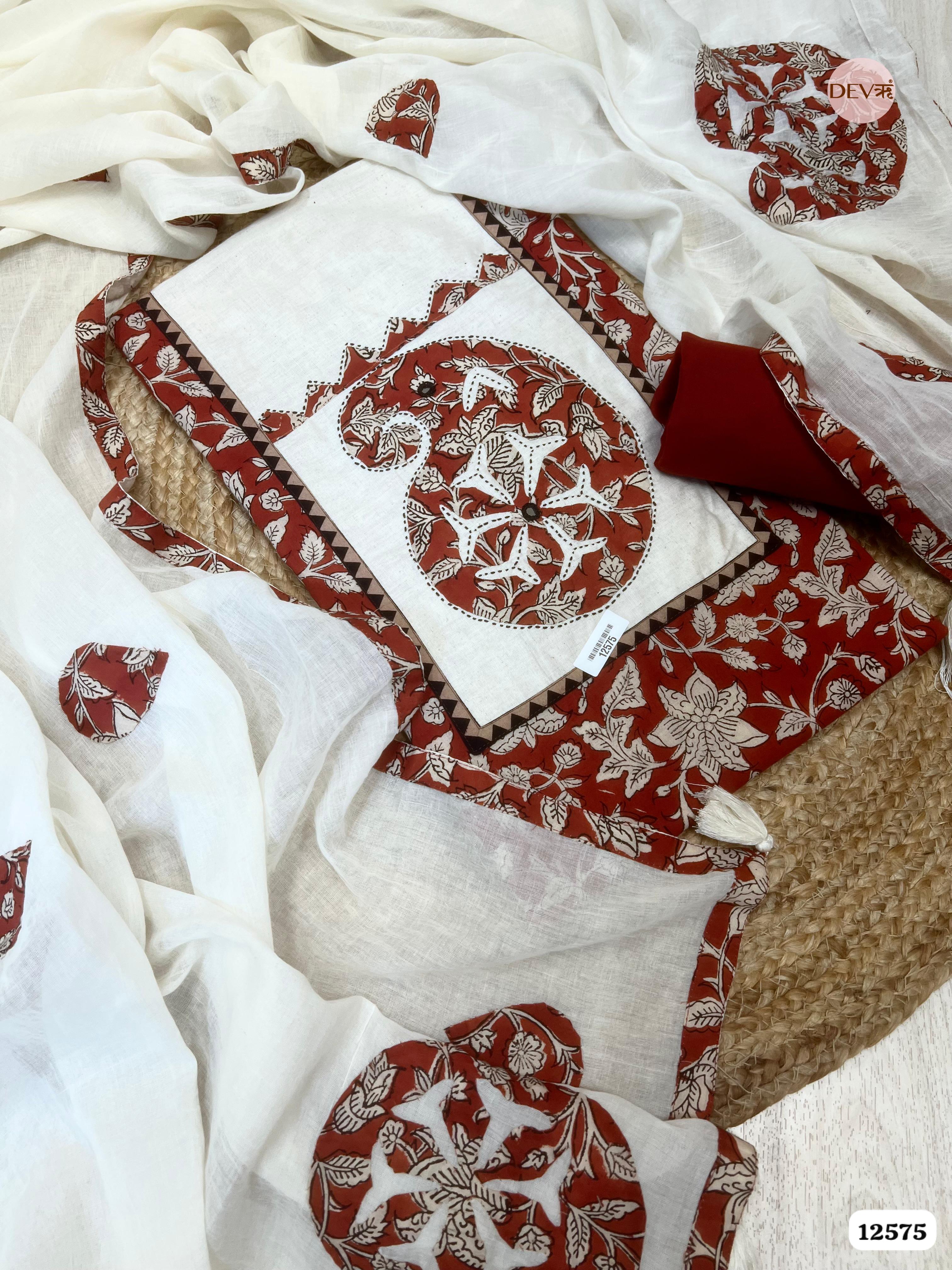 Maroon Cotton Floral Print Unstitched 3-Piece Suit (Devri – D.No 12575)