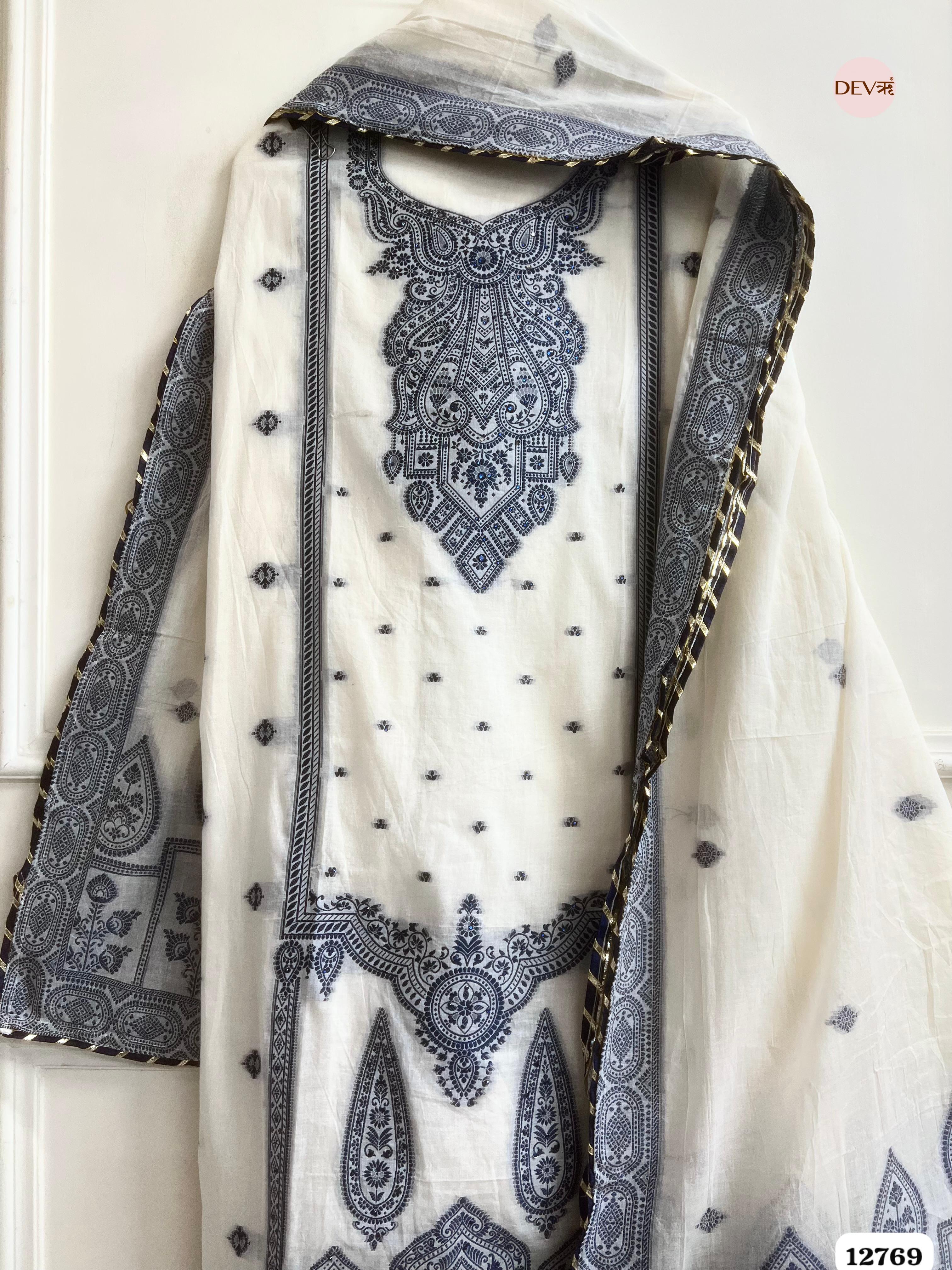 Off-White Jamdani Cotton Embroidered Unstitched 3-Piece Suit (Devri – D.No 12769)