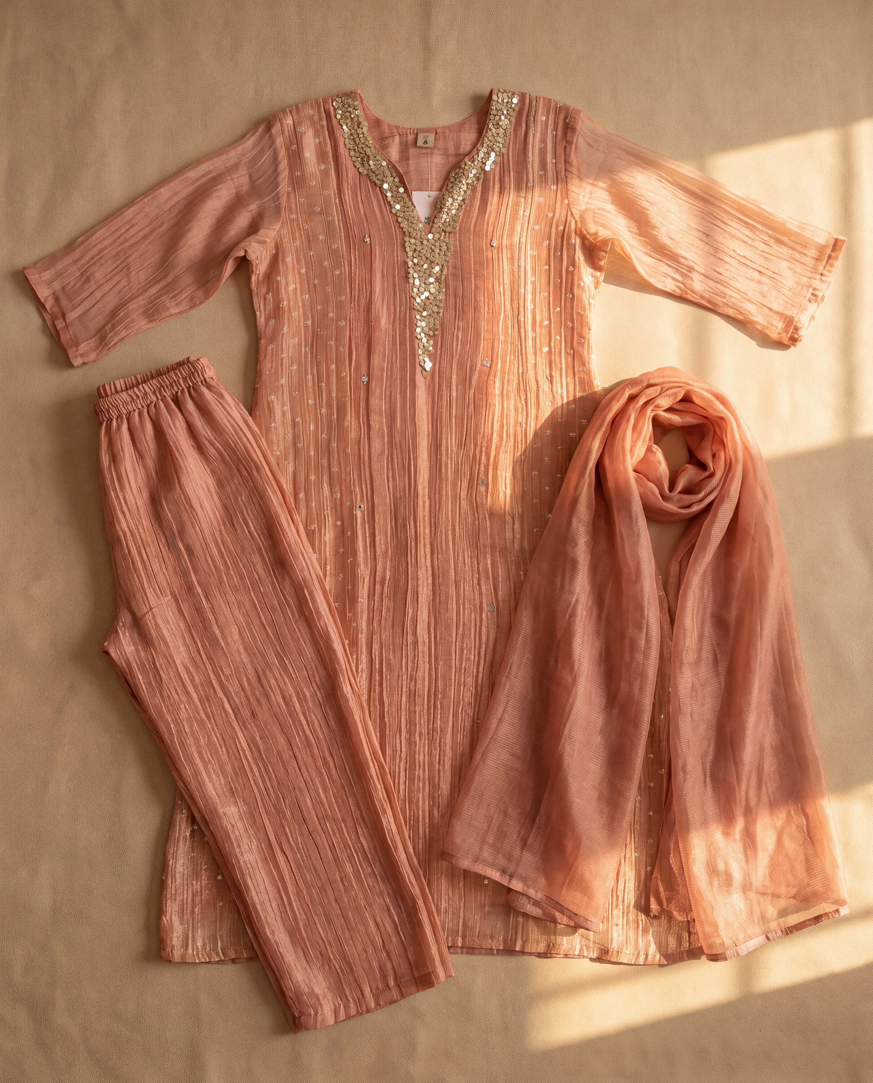 Gulnaar Tissue crush silk Embroidered Peach 3-Piece Set (Devri – D.No 13581)