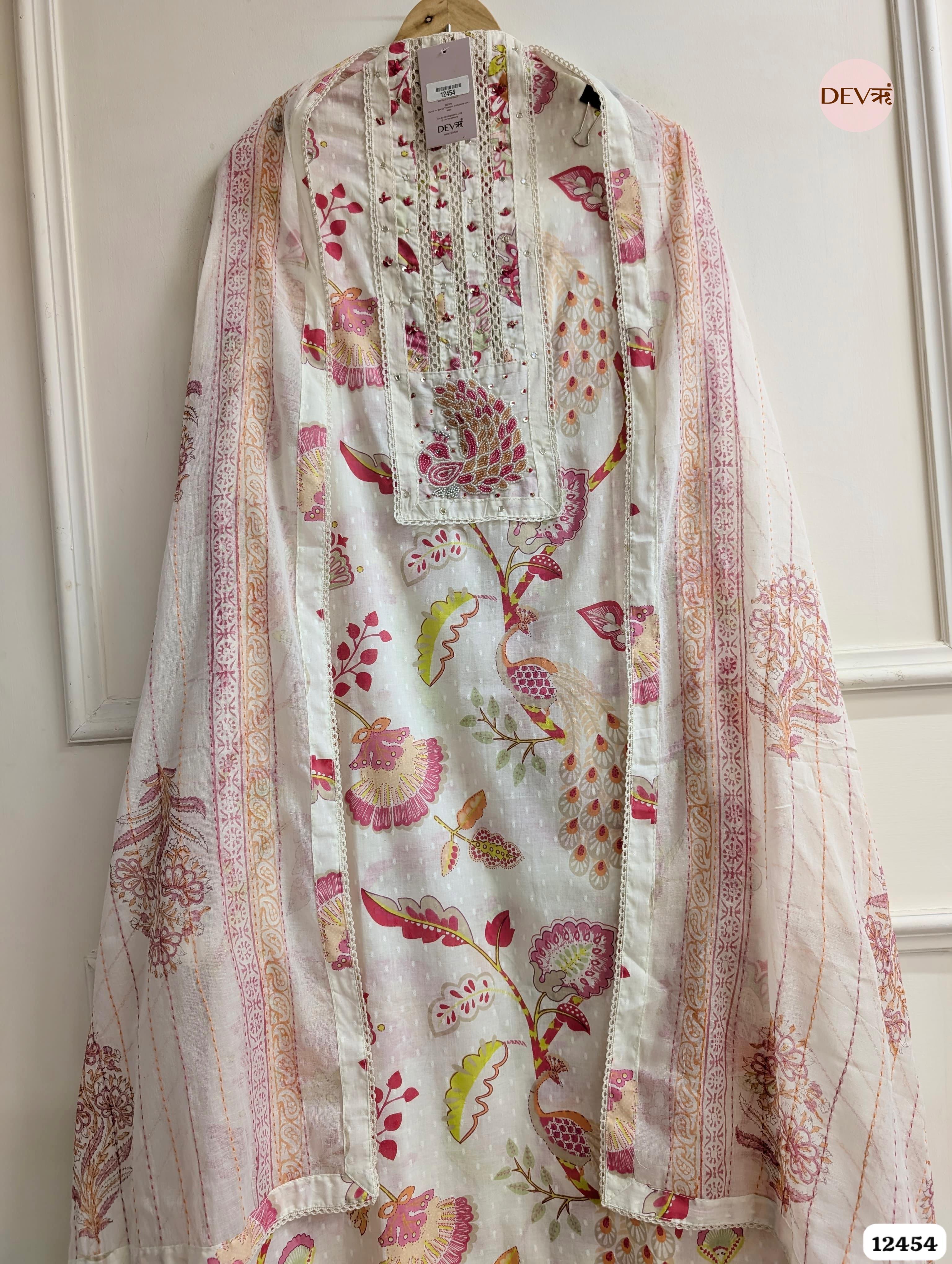 Cream & Pink Pure Cotton Printed Unstitched 3-Piece Suit (Devri – D.No . 12454)