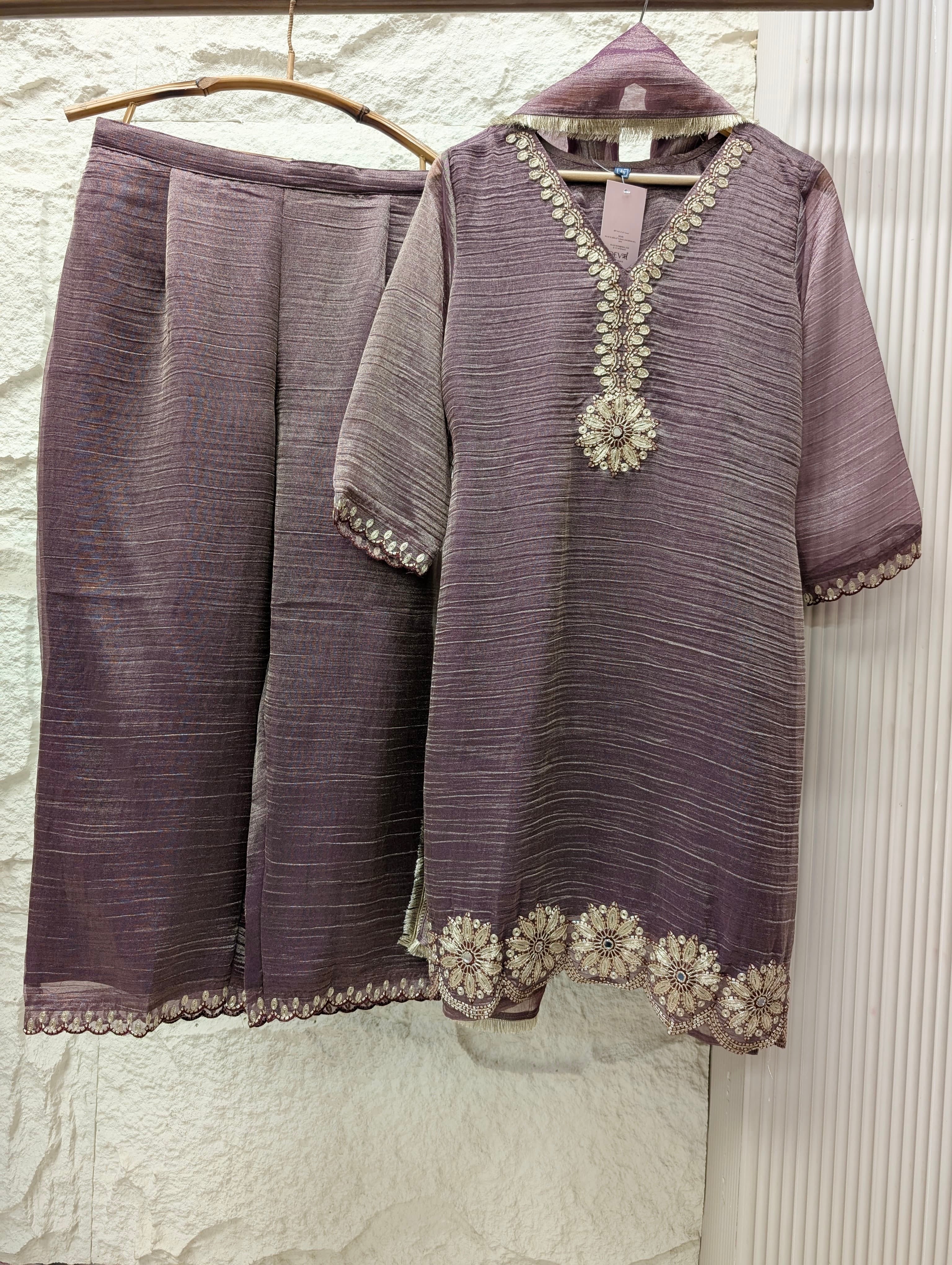 Varnika Tissue crush silk Embroidered Mauve 3-Piece Set (Devri – D.No 13785)