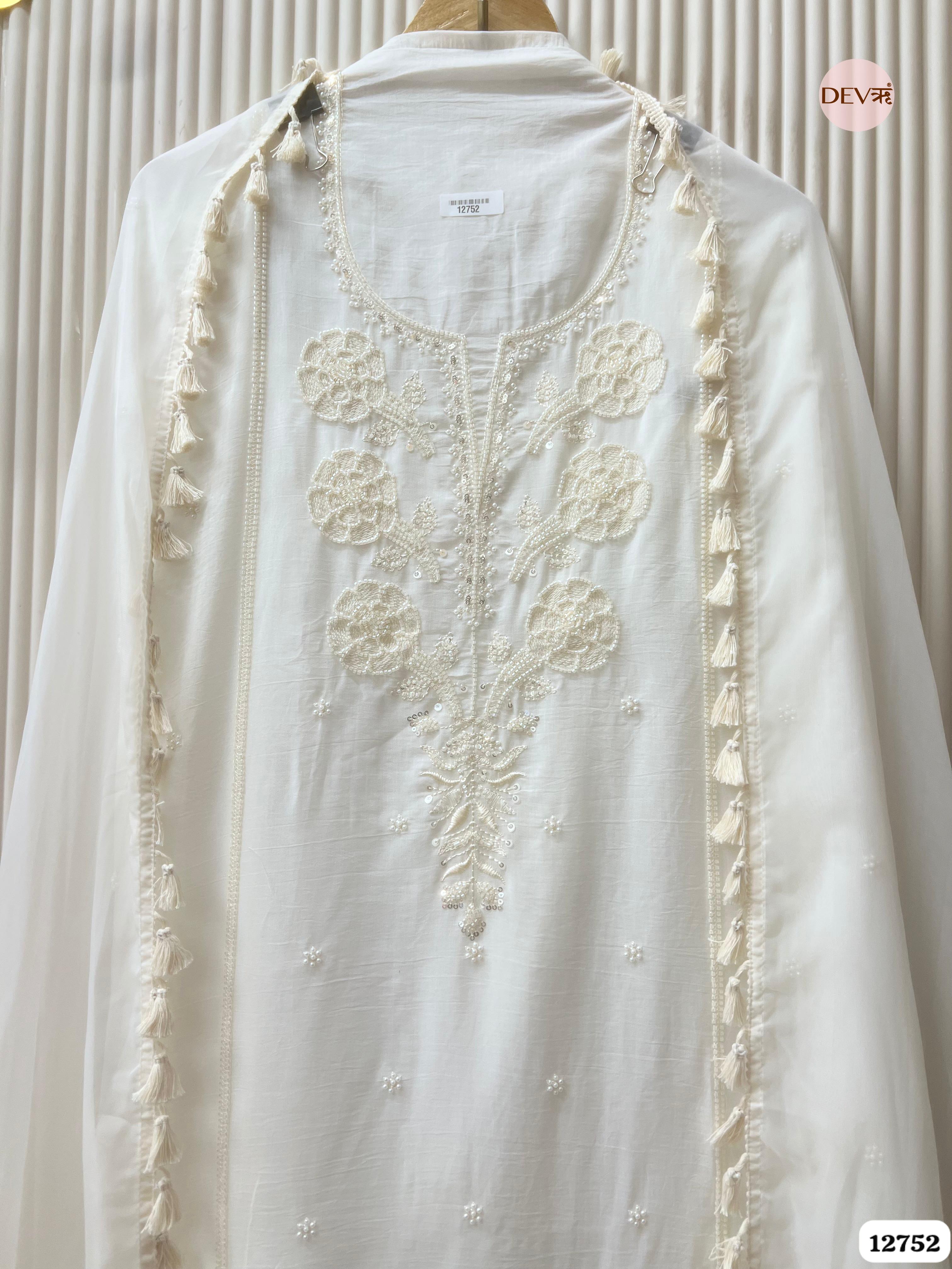 White Mul Cotton Embroidered Unstitched 3-Piece Suit (Devri – D.No 12752)