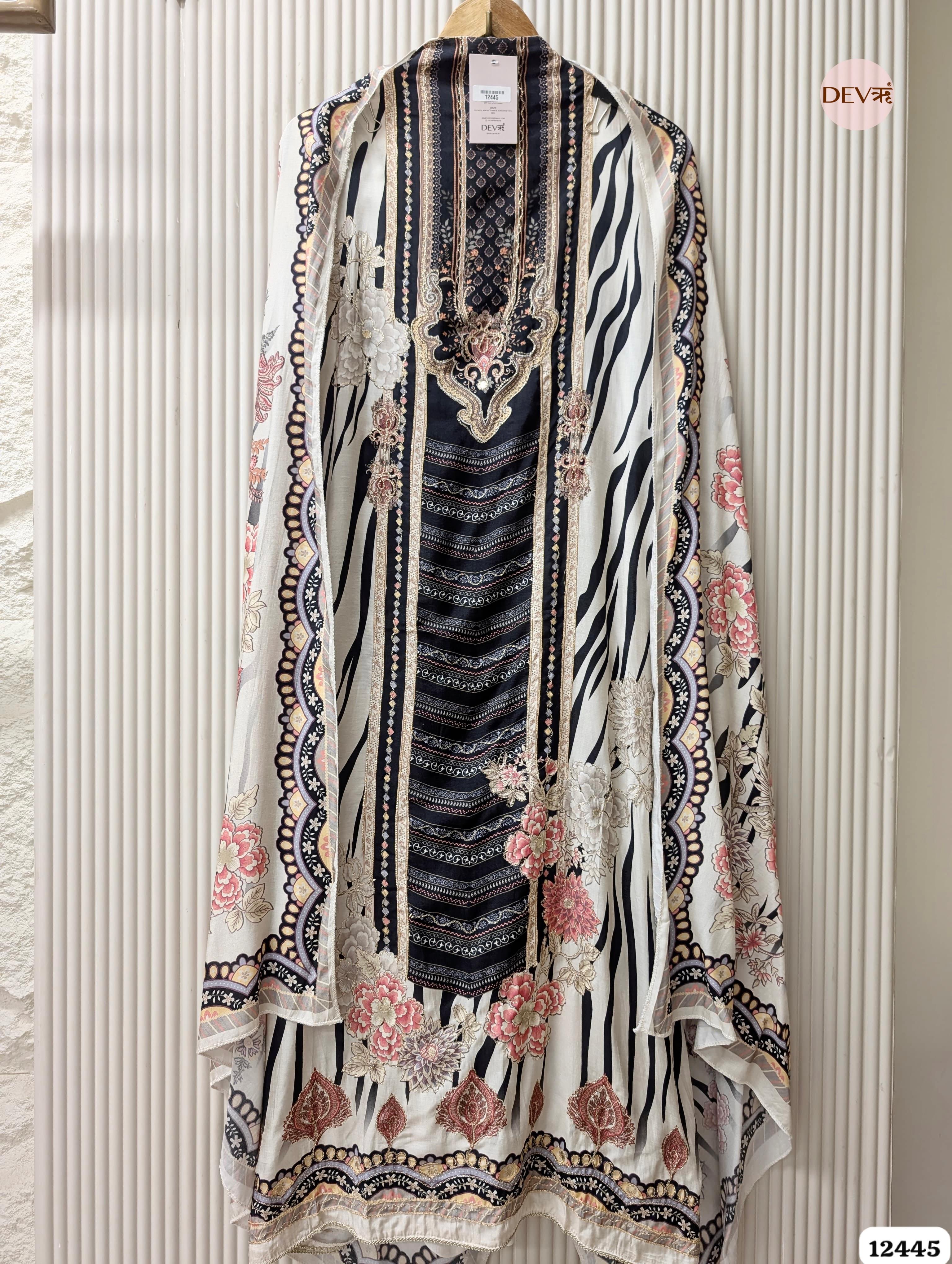 Ivory & Black Muslin Printed Unstitched 3-Piece Suit (Devri – D.No 12445)
