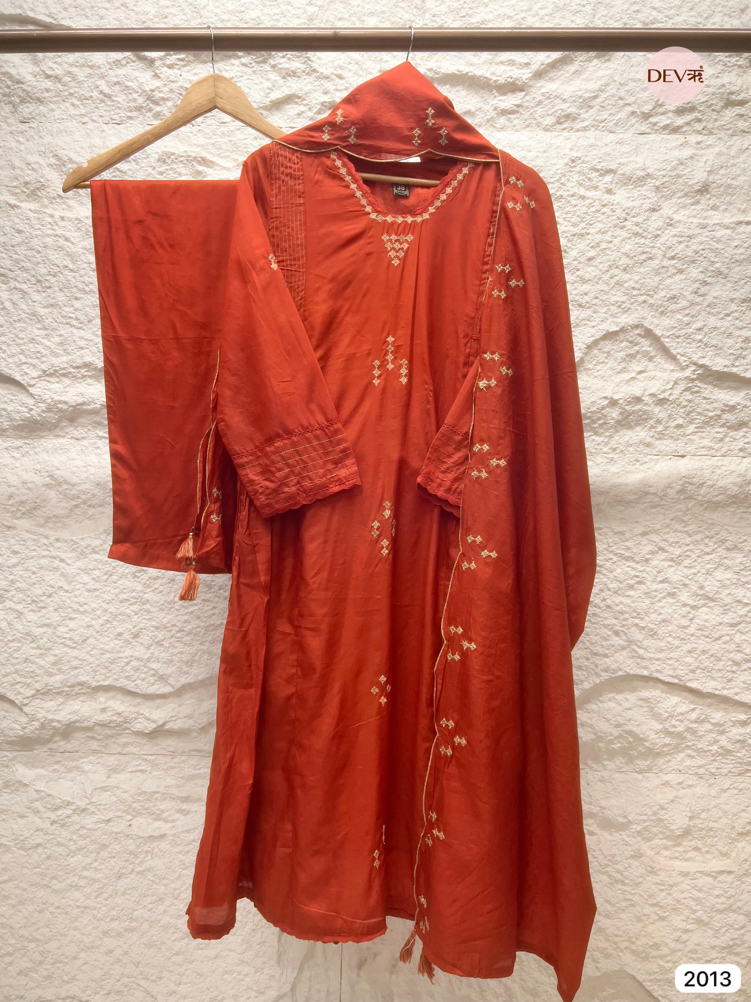 Rust Crafted In Airy Mul Chanderi -Set Of 3 - {2013}