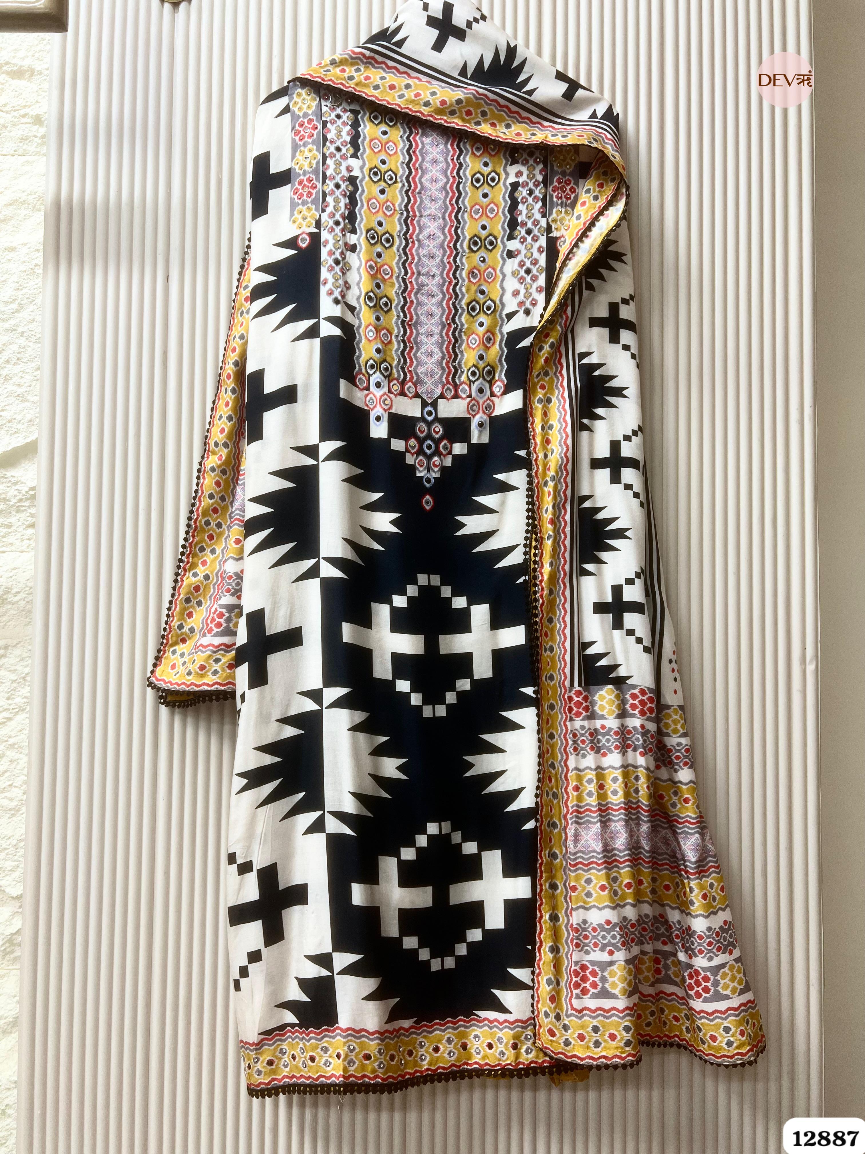 White Muslin Printed Unstitched 3-Piece Suit (Devri – D.No 12887)