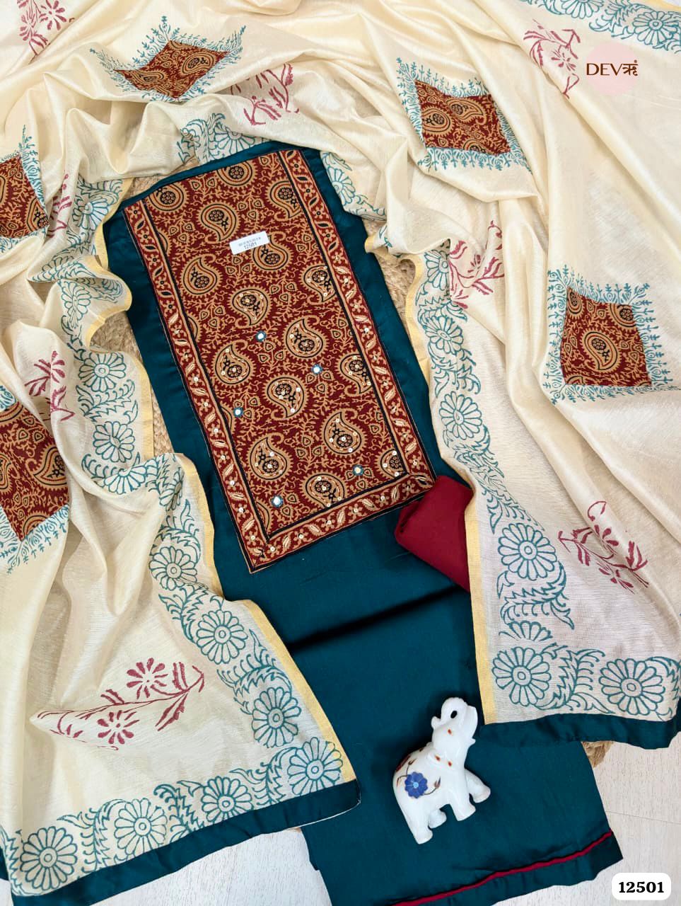 Teal Green Cotton Printed Unstitched 3-Piece Suit (Devri – D.No. 12501)