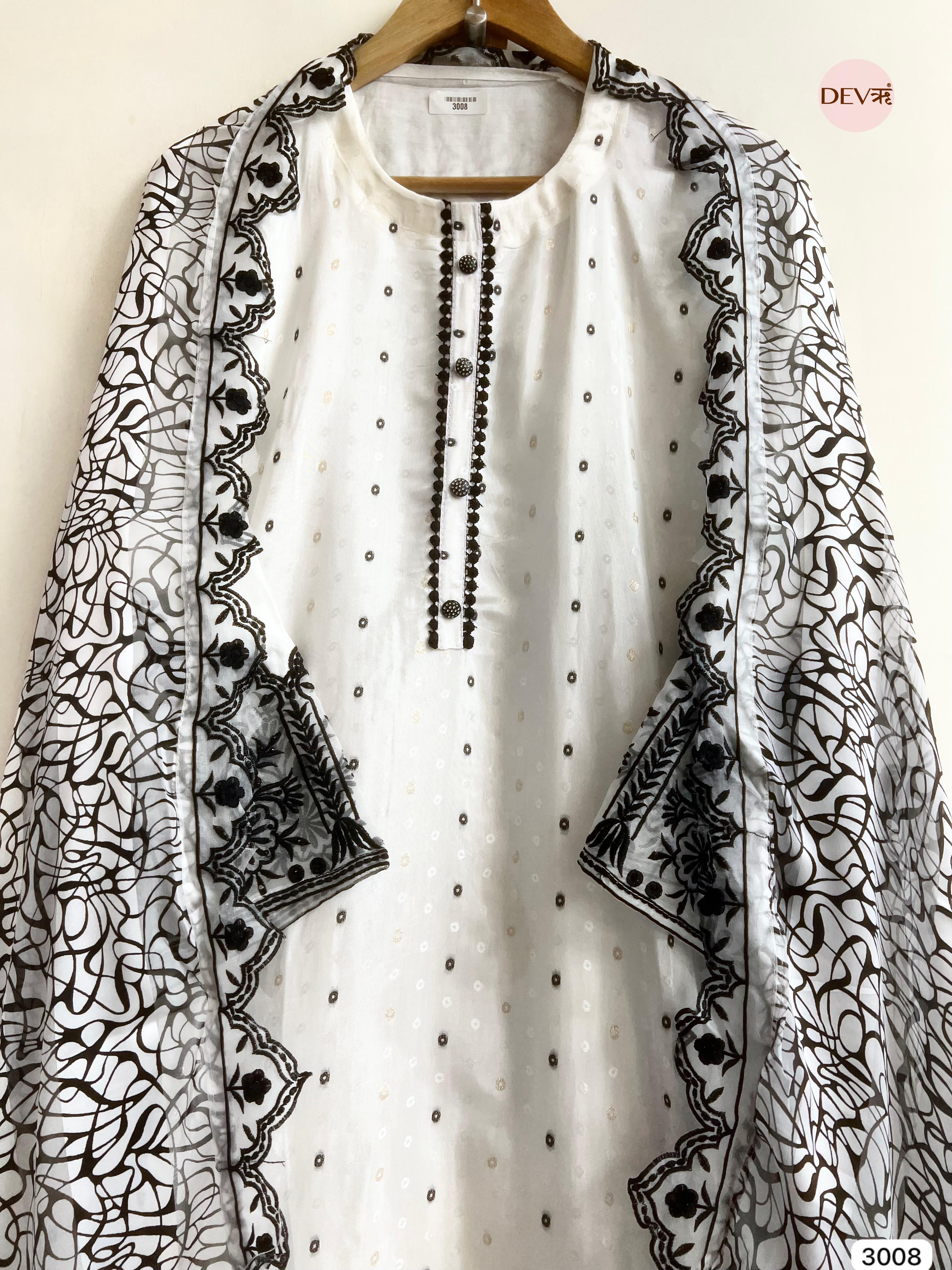 White Muslin Embroidered Unstitched 3-Piece Suit (Devri – D.No 3008)