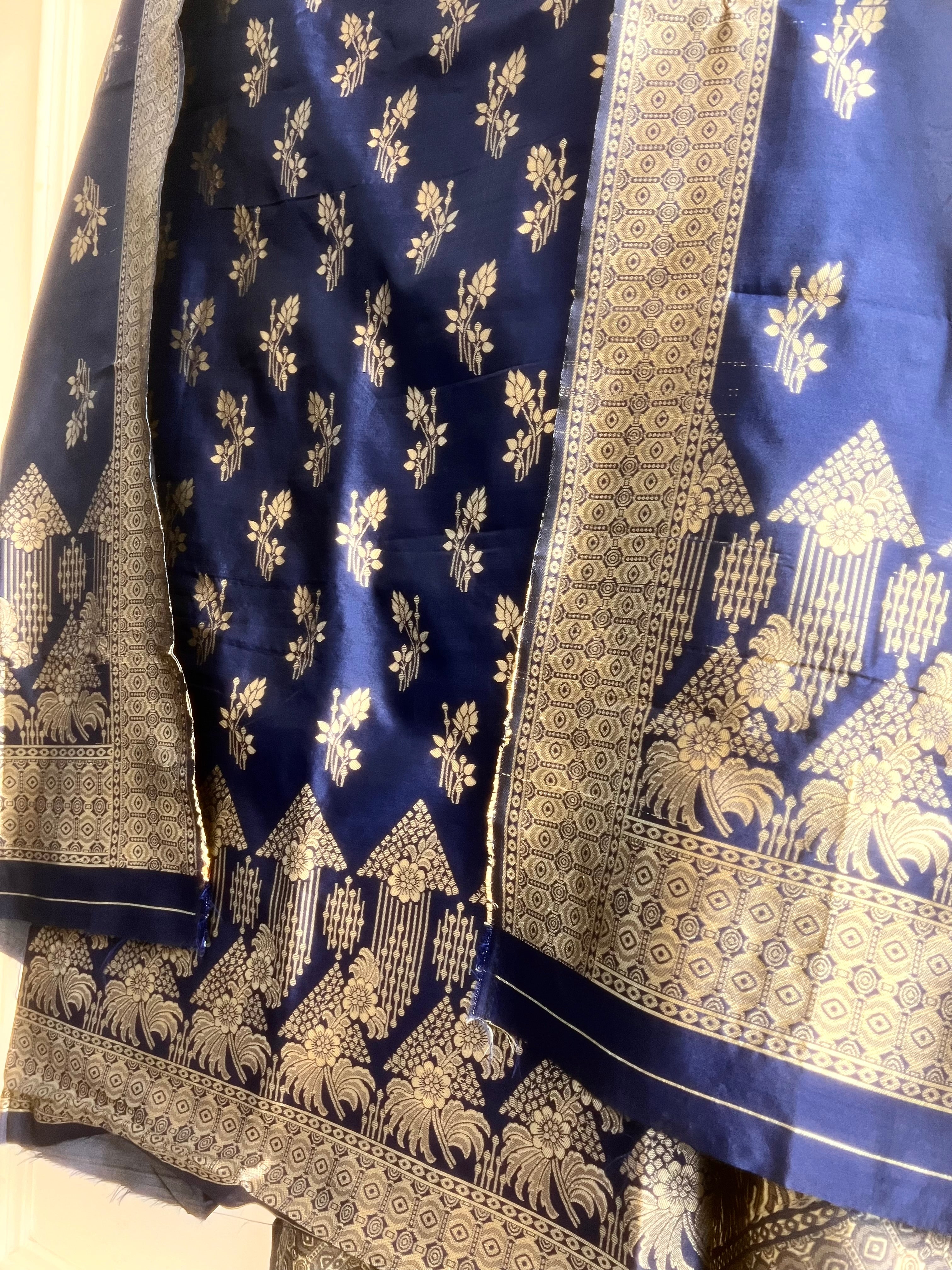 Navy Banarasi Silk Printed Unstitched 3-Piece Suit (Devri – D.No 13408)
