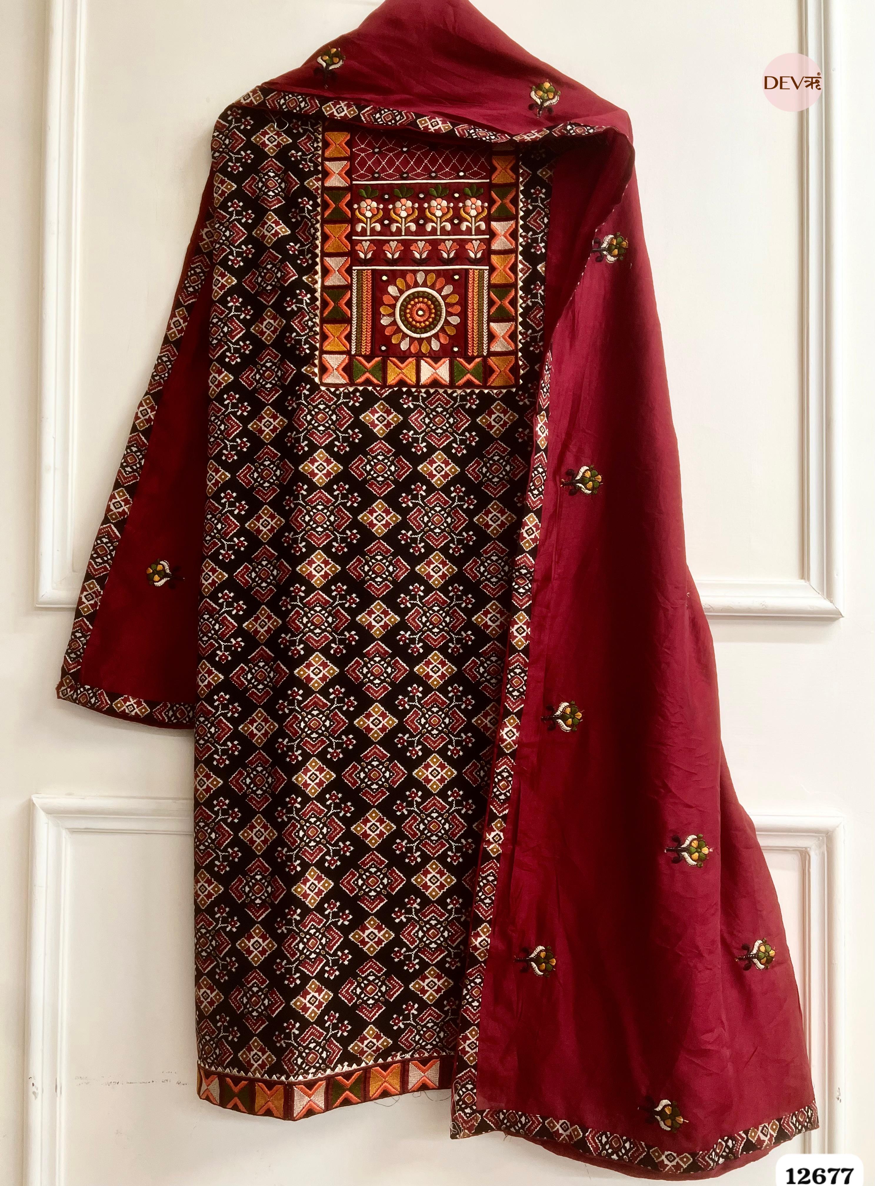 Maroon Modal Silk Printed Unstitched 3-Piece Suit (Devri – D.No 12677)