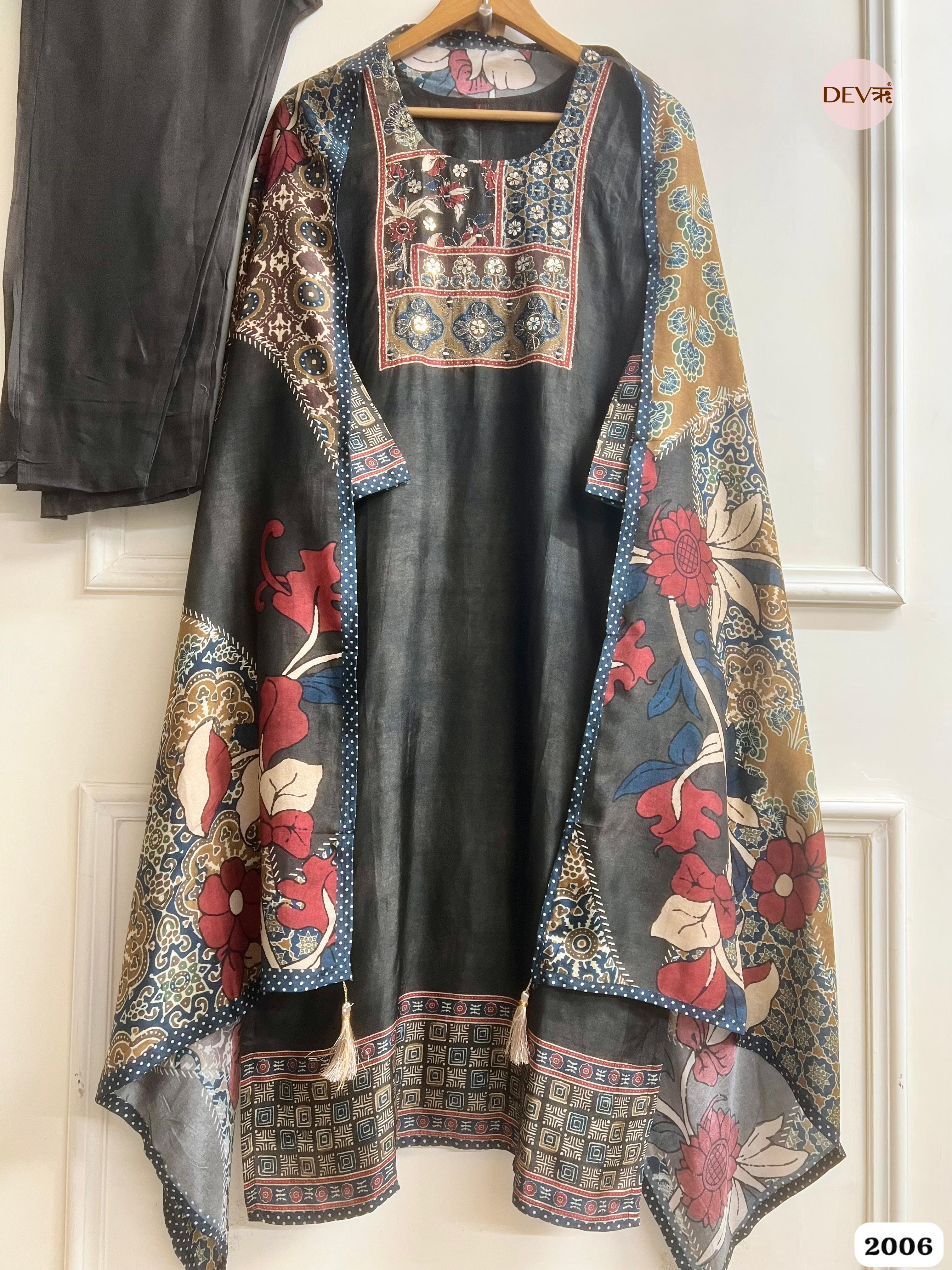 Inaaya Russian Silk Printed 3-Piece Set (Devri – D.No 2006)