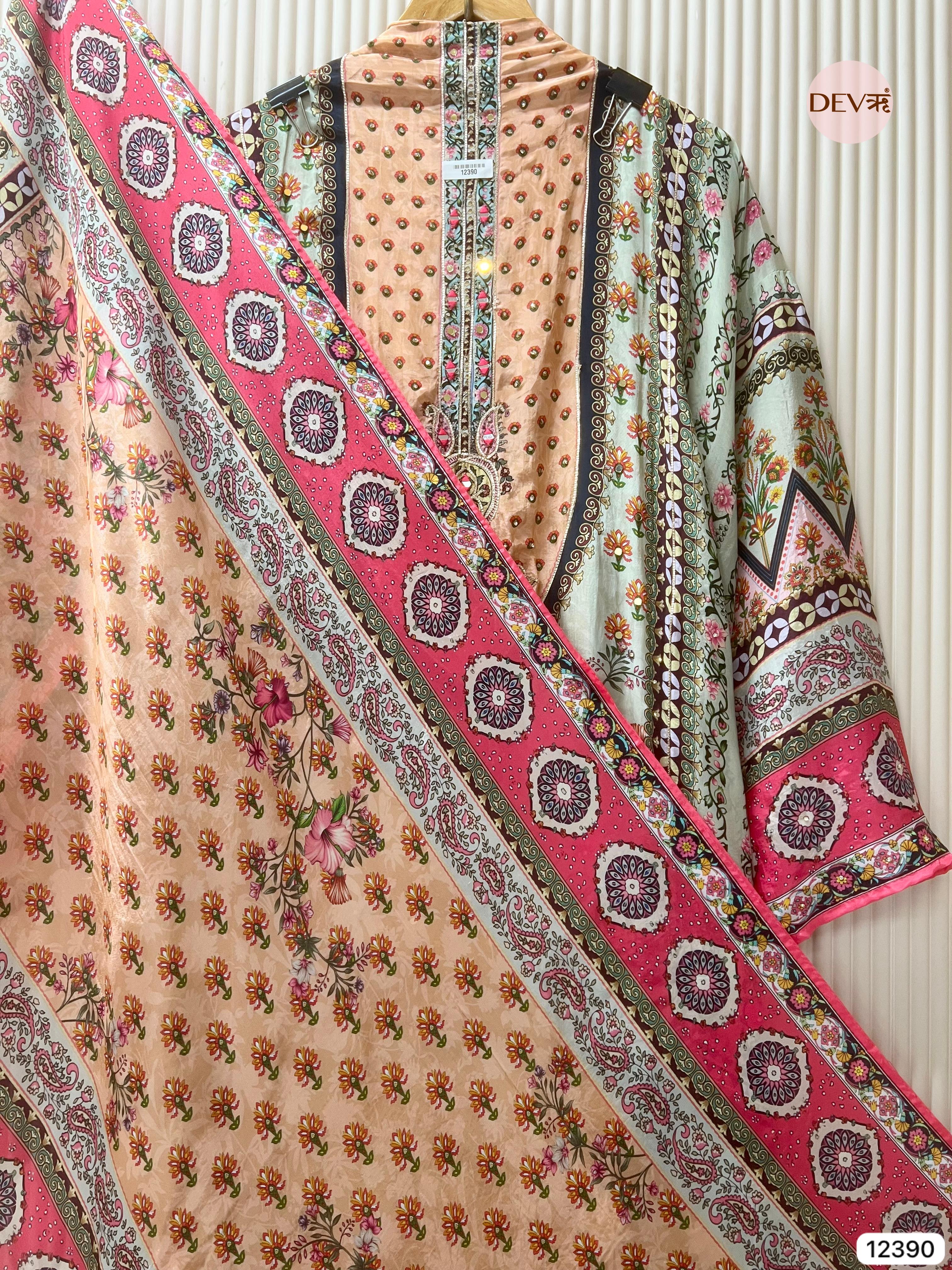 Peach Muslin Printed Unstitched 3-Piece Suit (Devri – D.No 12390)