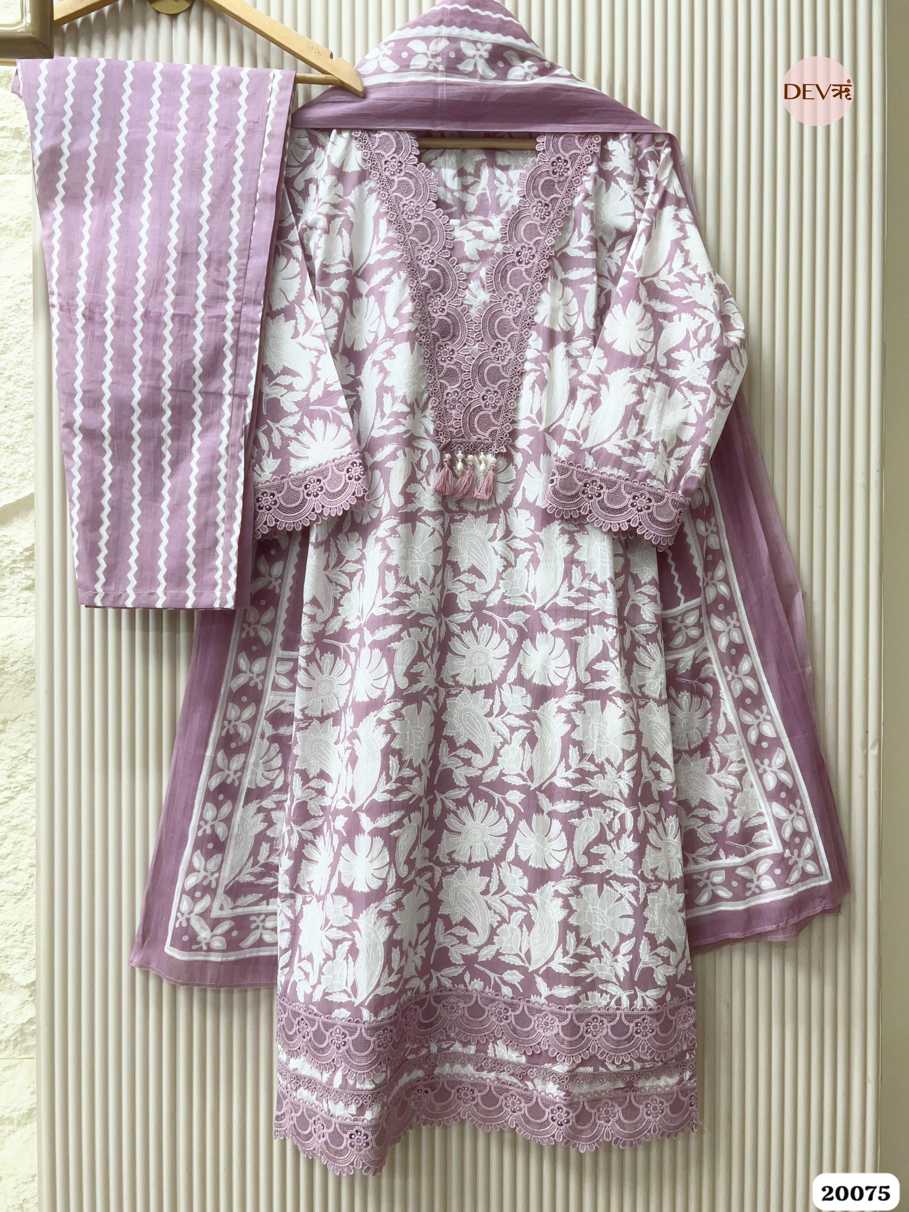 Amara Cotton Printed Mauve & White 3-Piece Set (Devri – D.No 20075)