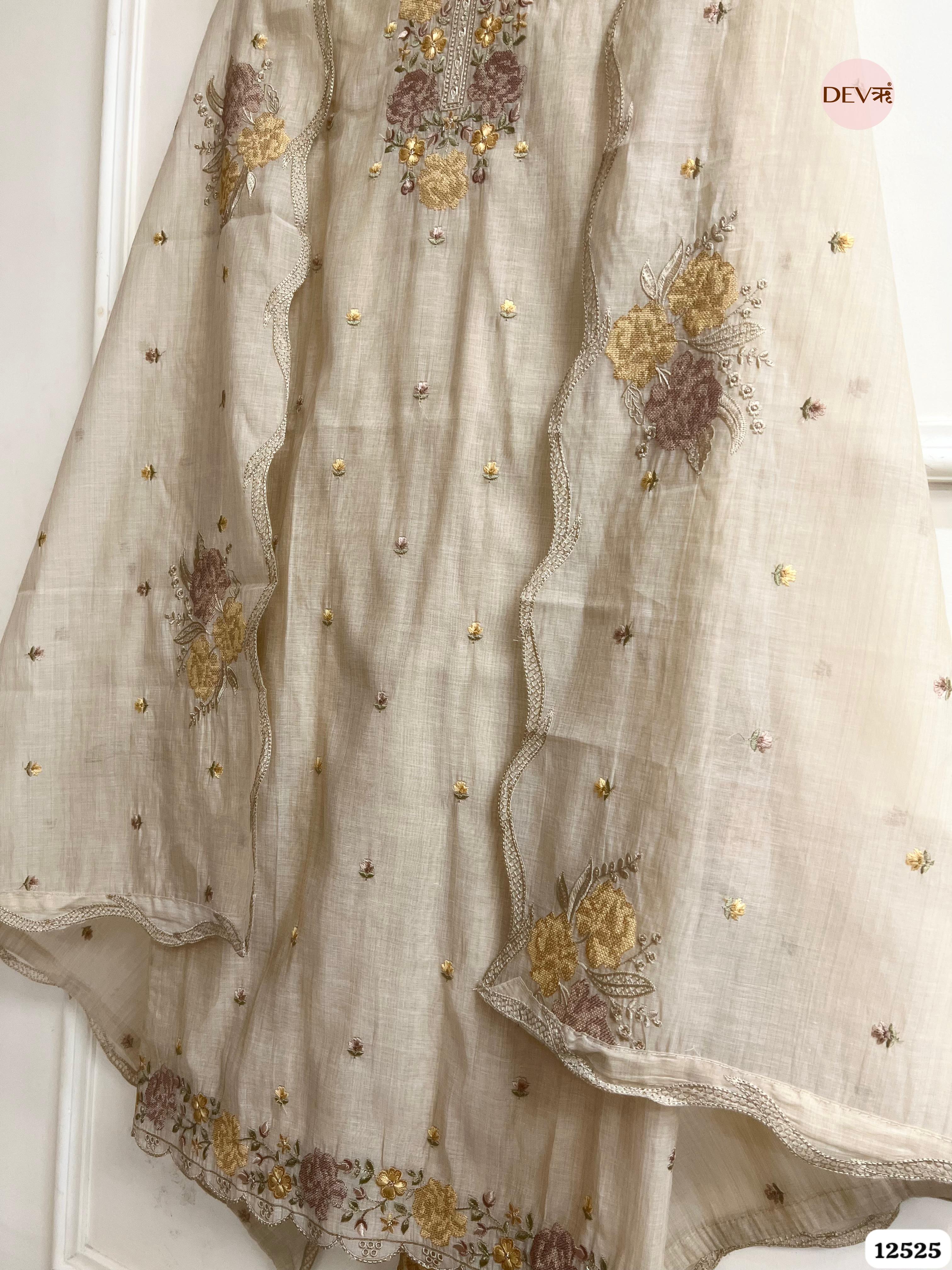 baige Mul Chanderi Embroidered Unstitched 3-Piece Suit (Devri – D.No . 12525)
