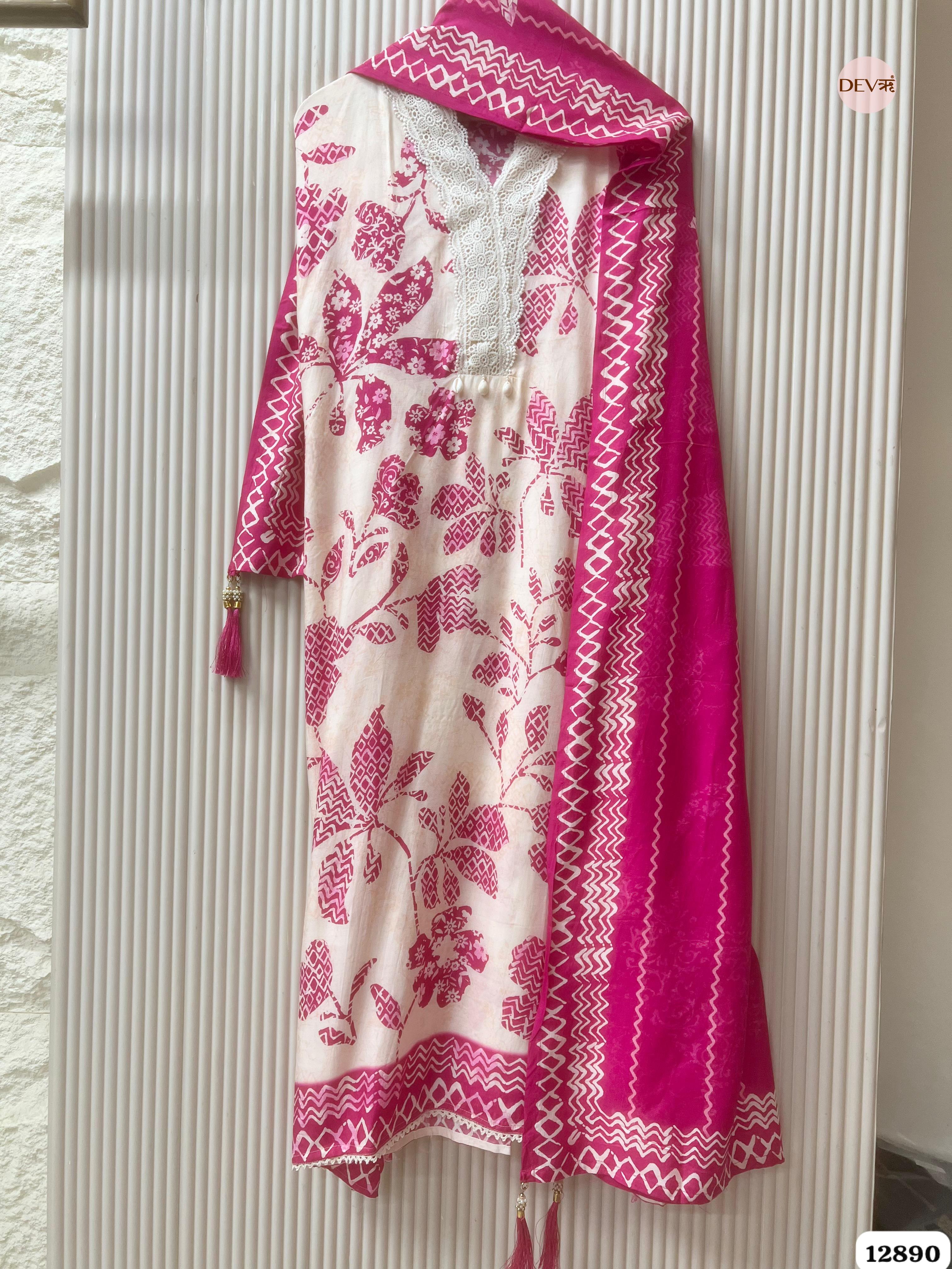 Pink Muslin Printed Unstitched 3-Piece Suit (Devri – D.No 12890)